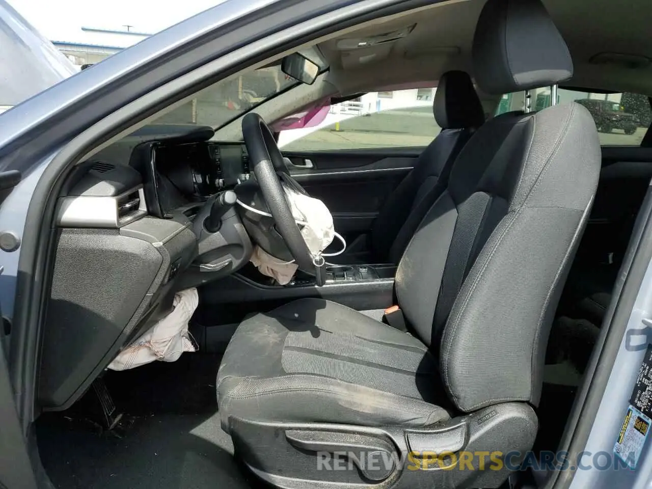 7 fotografías del automóvil dañado 5XXG14J24NG132185 KIA K5 2022