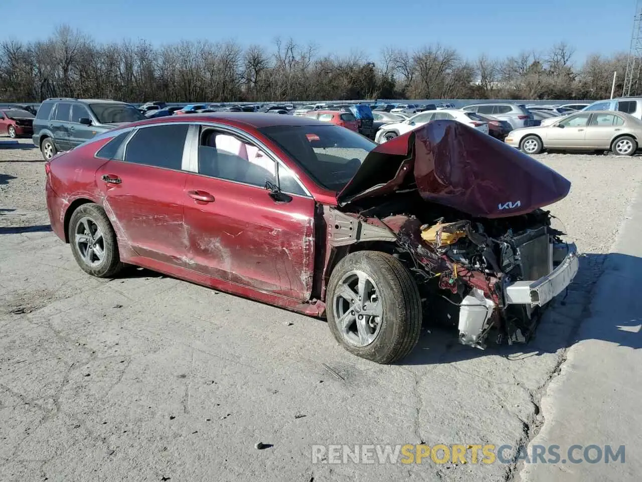 4 fotografías del automóvil dañado 5XXG14J24NG136060 KIA K5 2022