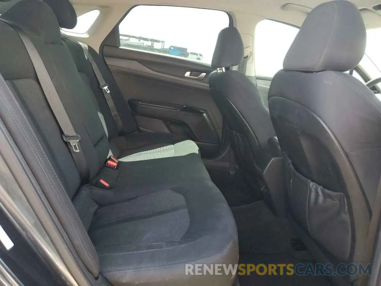 10 fotografías del automóvil dañado 5XXG14J25NG128503 KIA K5 2022