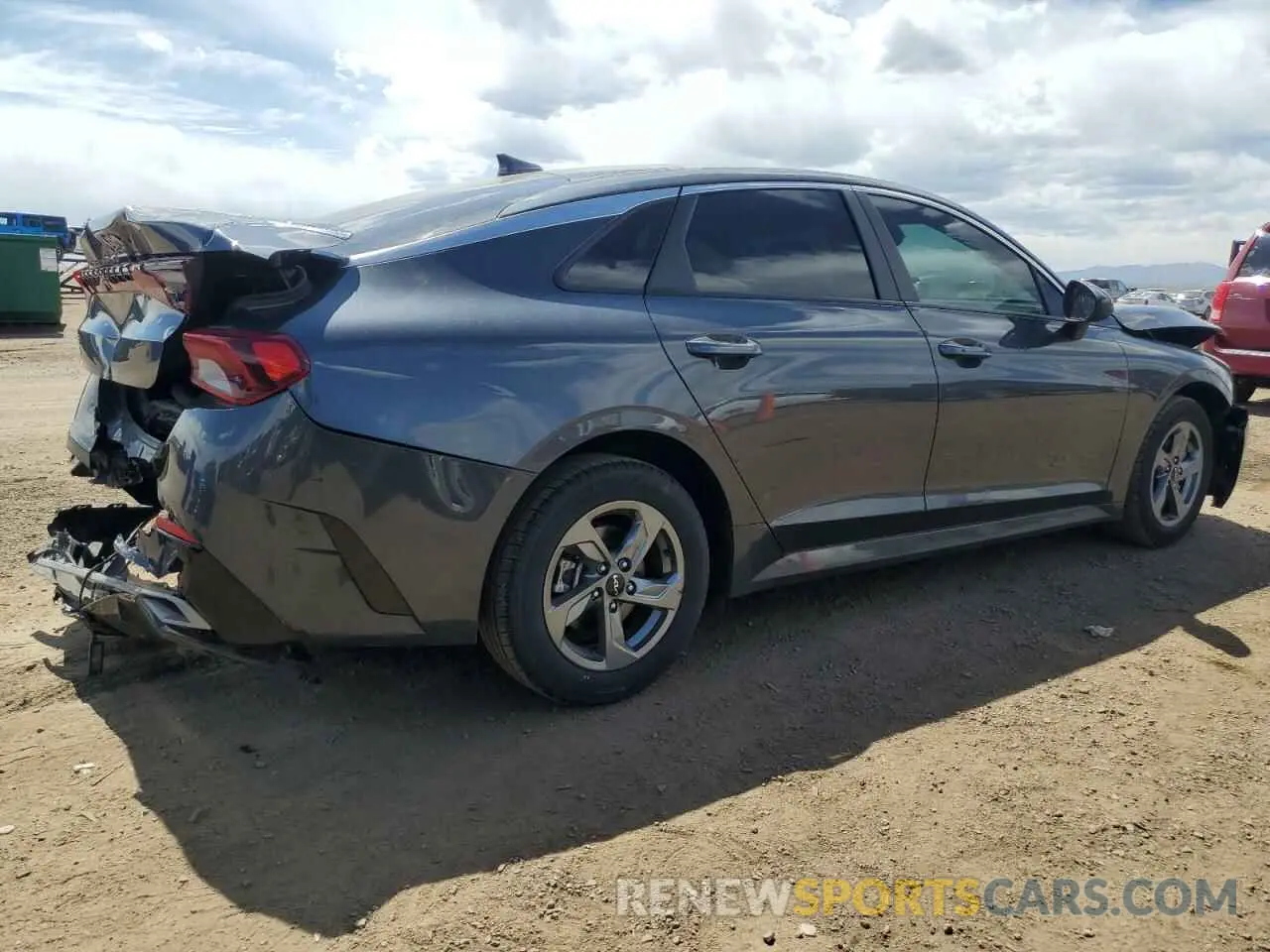 3 fotografías del automóvil dañado 5XXG14J25NG128503 KIA K5 2022