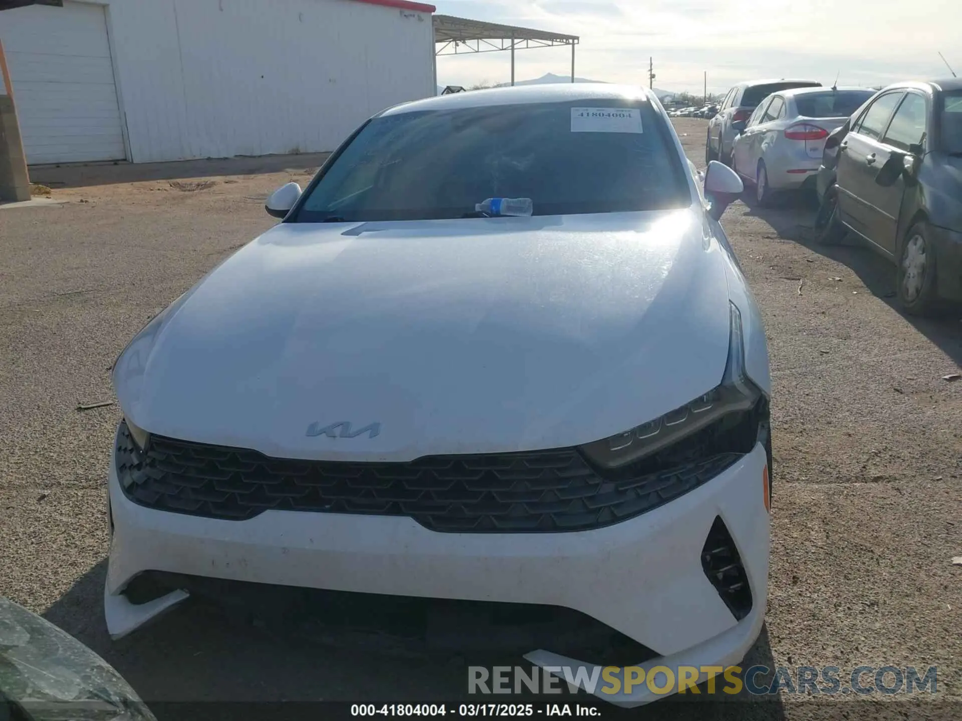 12 fotografías del automóvil dañado 5XXG14J25NG131482 KIA K5 2022