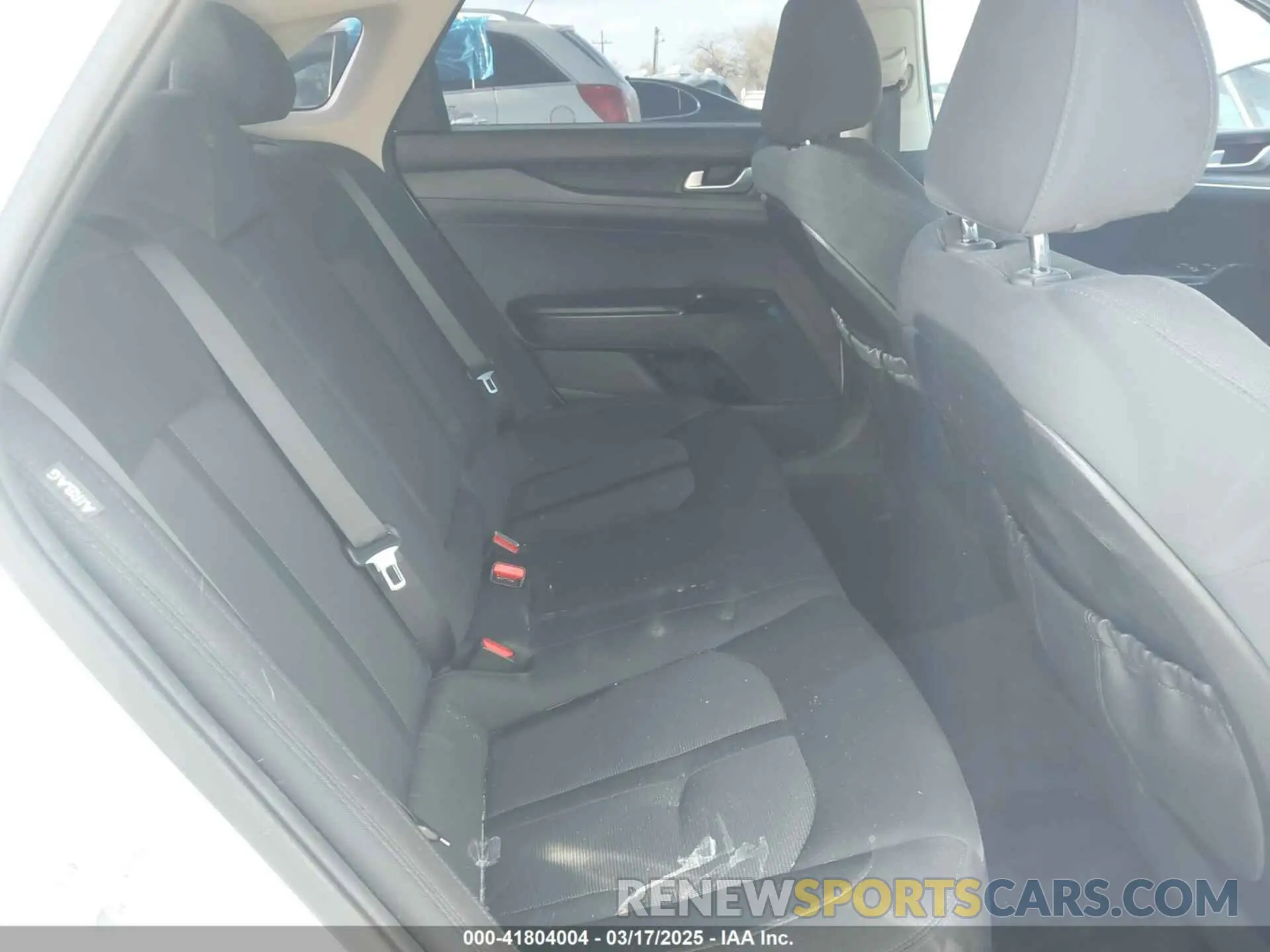 8 fotografías del automóvil dañado 5XXG14J25NG131482 KIA K5 2022