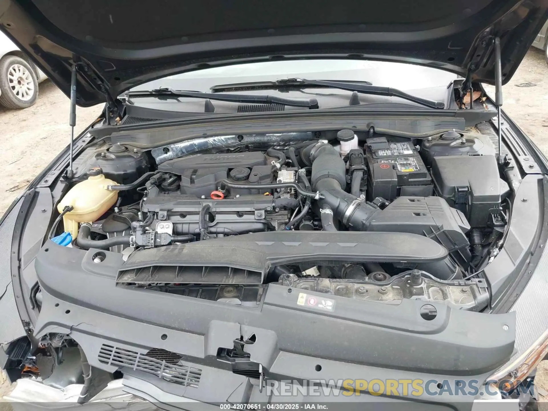 10 fotografías del automóvil dañado 5XXG14J25NG146189 KIA K5 2022