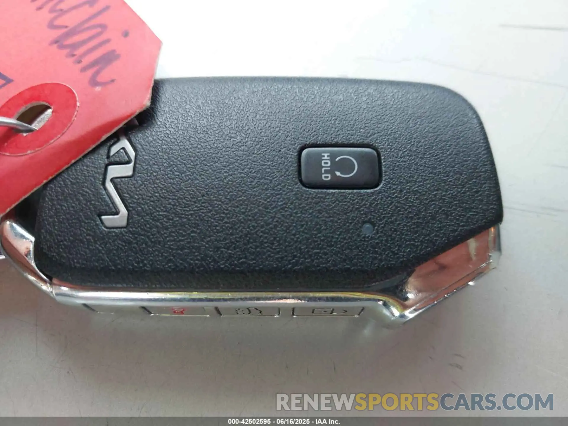 11 fotografías del automóvil dañado 5XXG14J26NG132284 KIA K5 2022