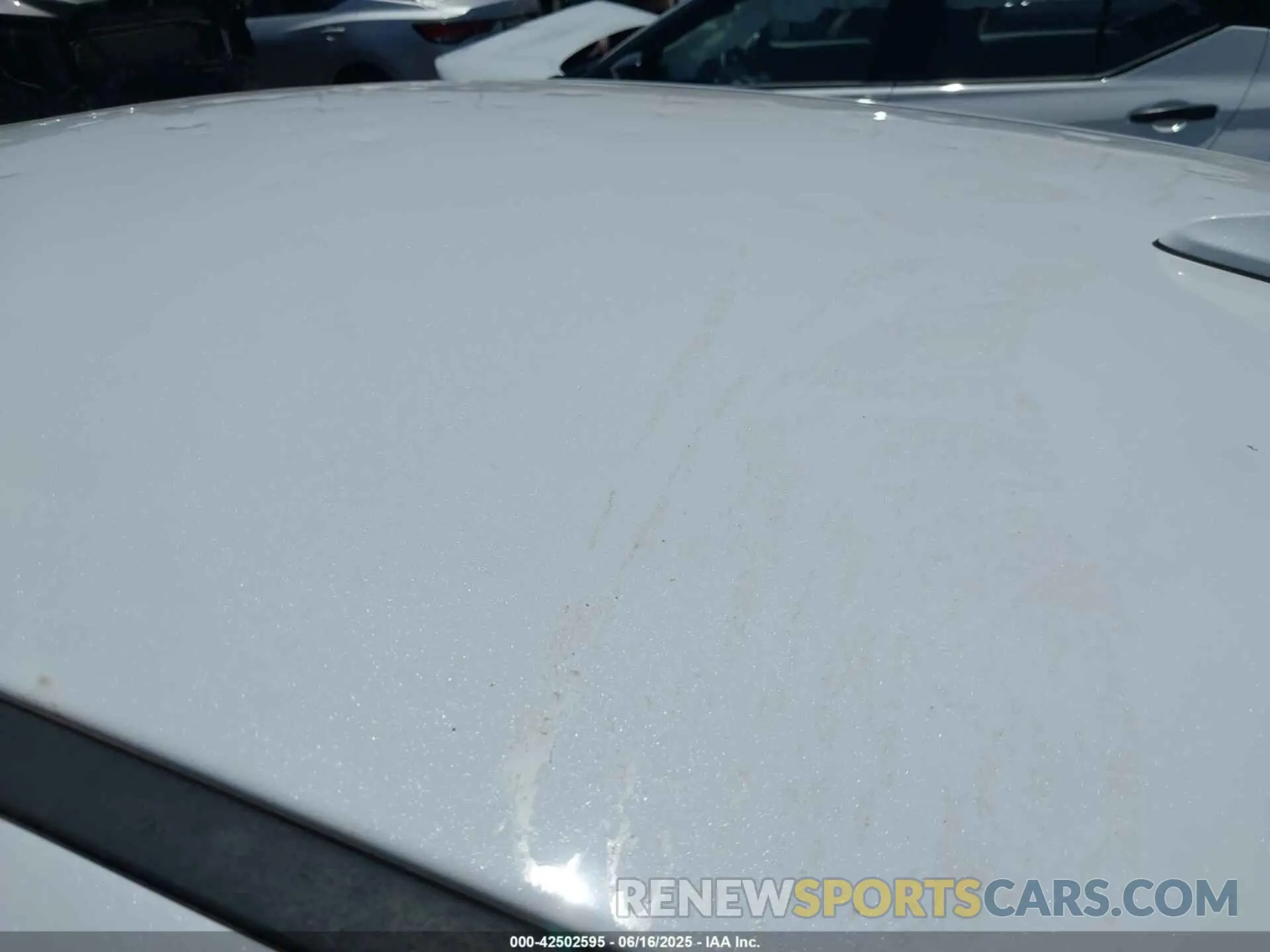 17 fotografías del automóvil dañado 5XXG14J26NG132284 KIA K5 2022