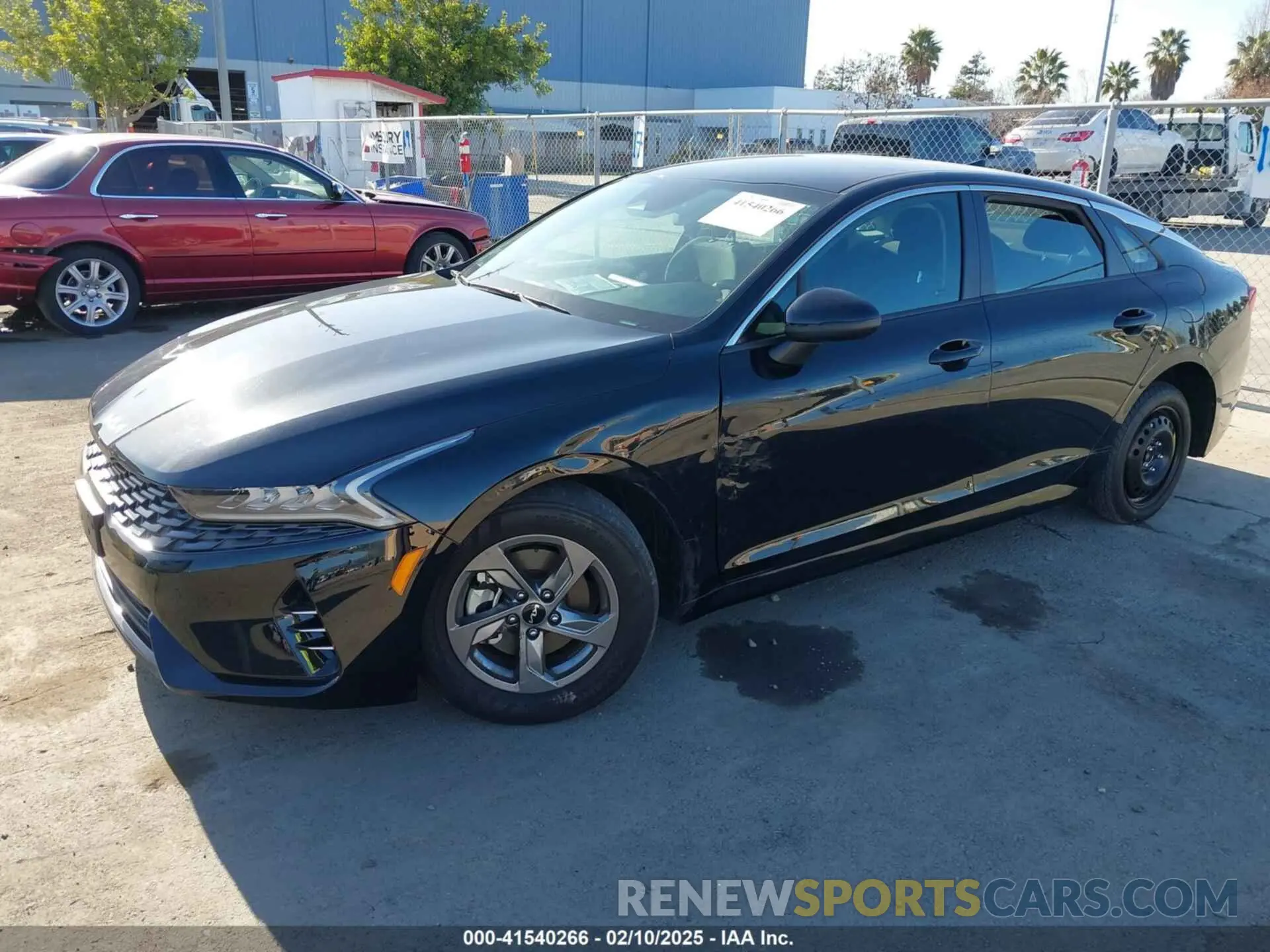 2 fotografías del automóvil dañado 5XXG14J26NG159842 KIA K5 2022