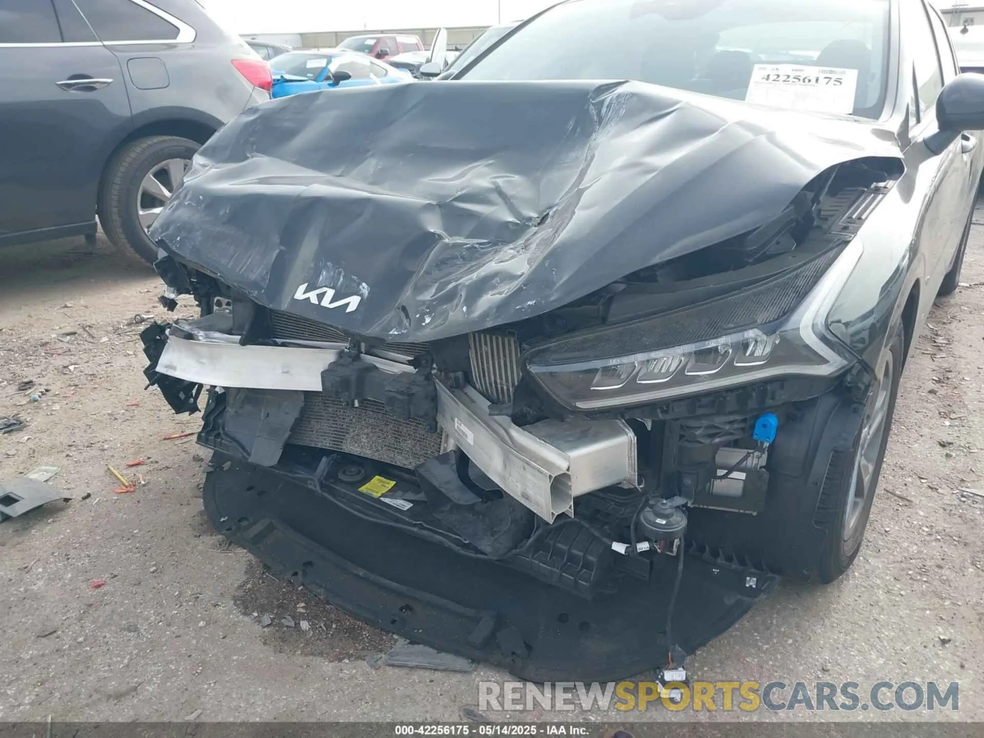 6 fotografías del automóvil dañado 5XXG14J27NG150860 KIA K5 2022