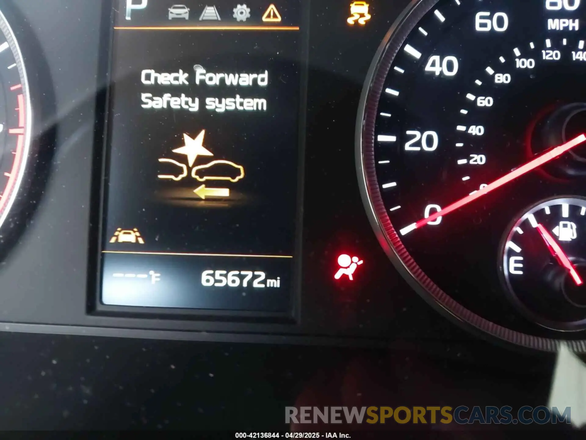 16 fotografías del automóvil dañado 5XXG14J28NG105572 KIA K5 2022