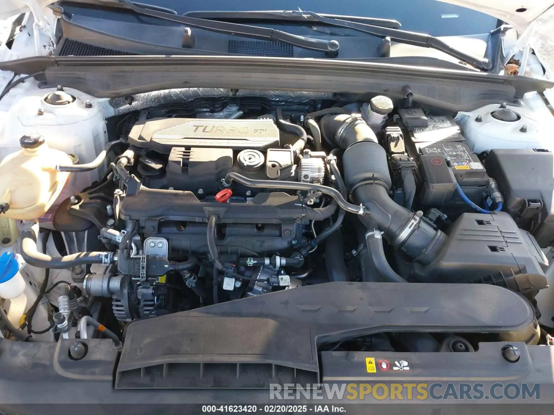 10 fotografías del automóvil dañado 5XXG14J28NG116006 KIA K5 2022