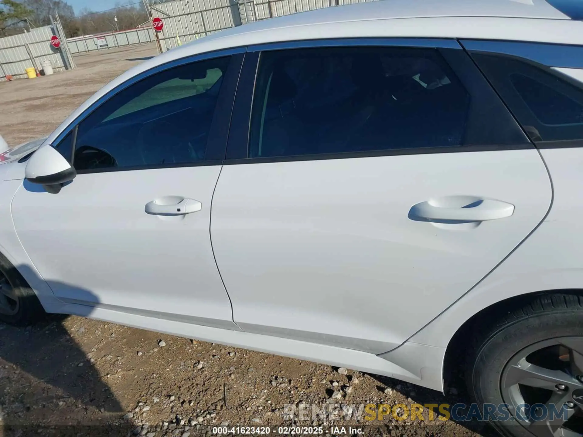 14 fotografías del automóvil dañado 5XXG14J28NG116006 KIA K5 2022