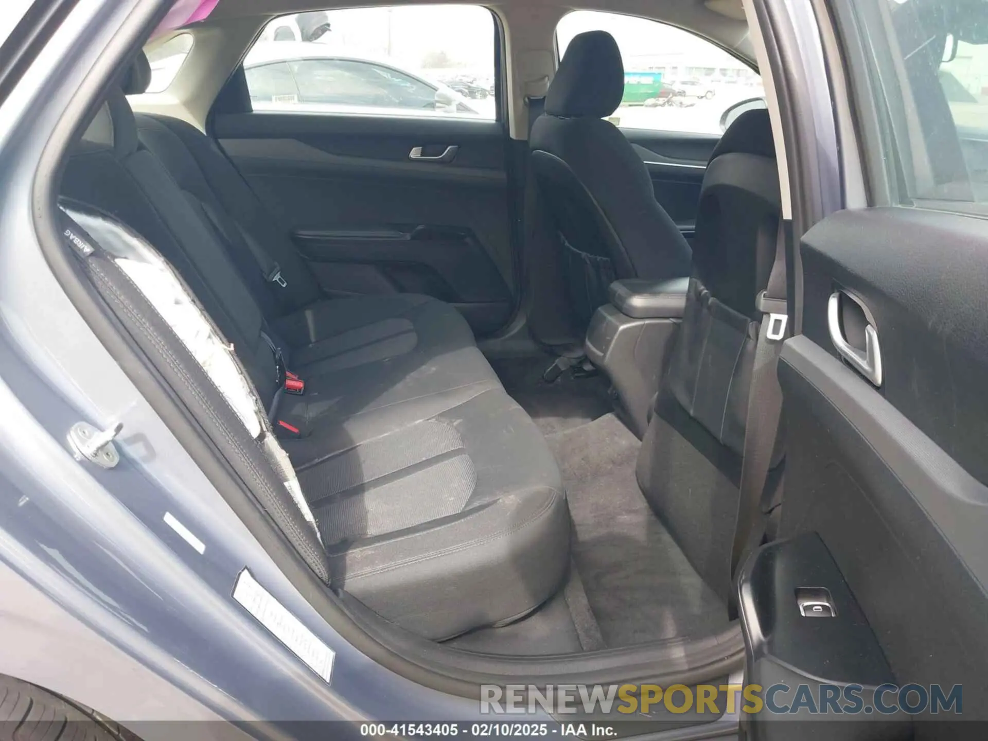 8 fotografías del automóvil dañado 5XXG14J28NG117835 KIA K5 2022