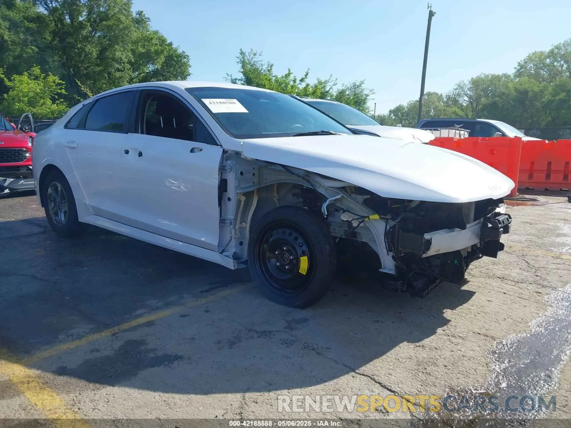 1 fotografías del automóvil dañado 5XXG14J29NG086773 KIA K5 2022