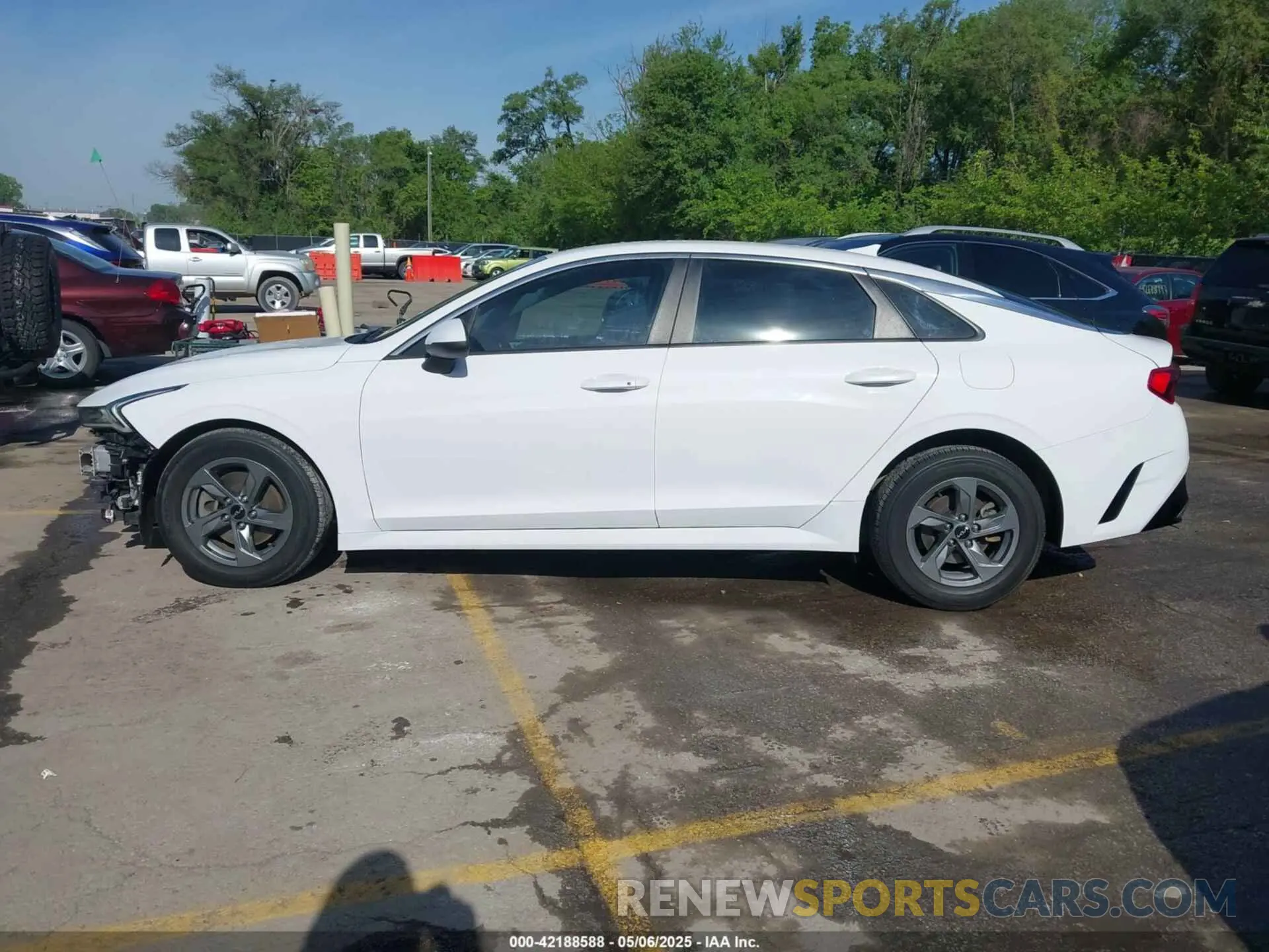 15 fotografías del automóvil dañado 5XXG14J29NG086773 KIA K5 2022