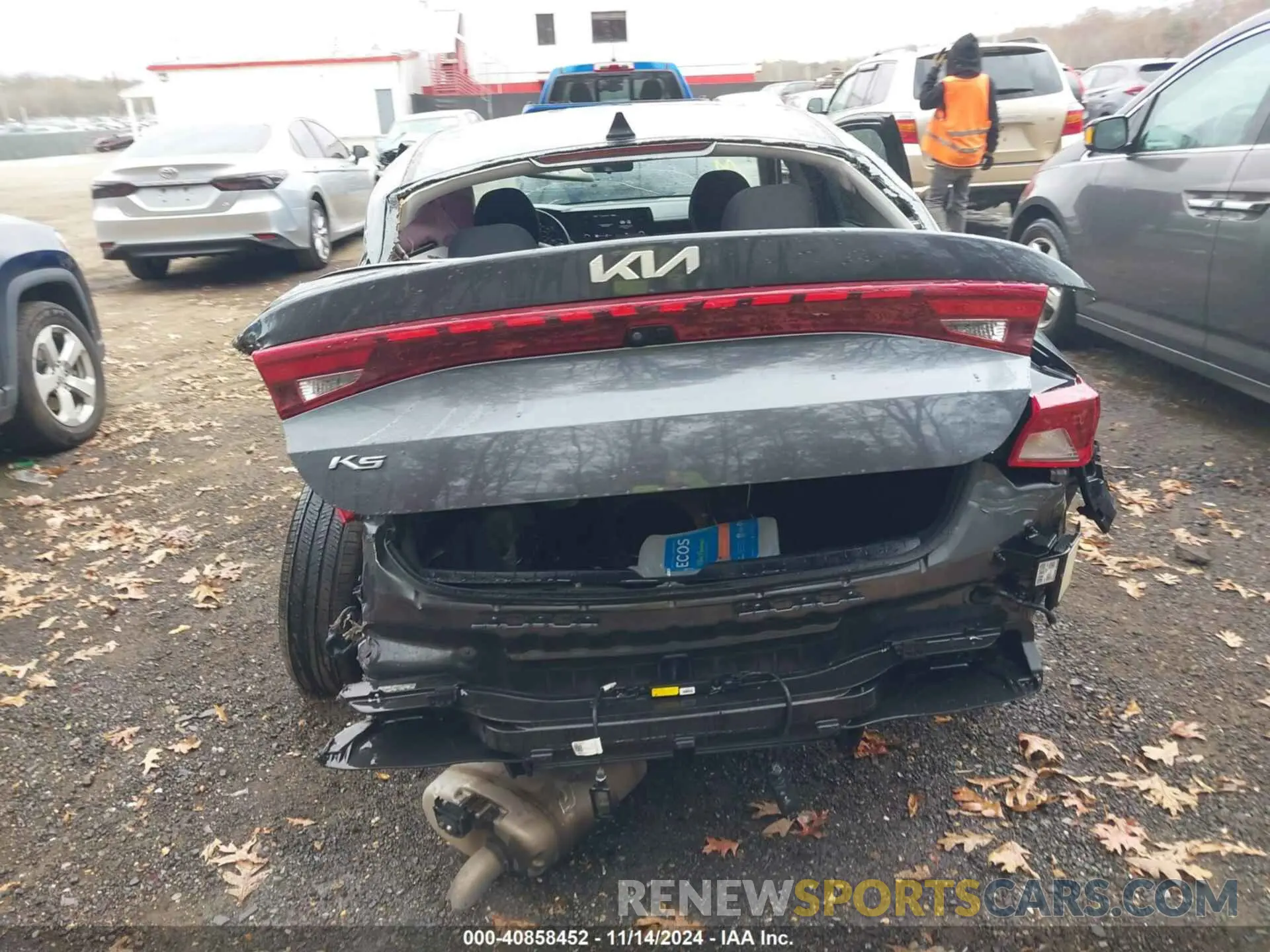16 fotografías del automóvil dañado 5XXG14J29NG103457 KIA K5 2022