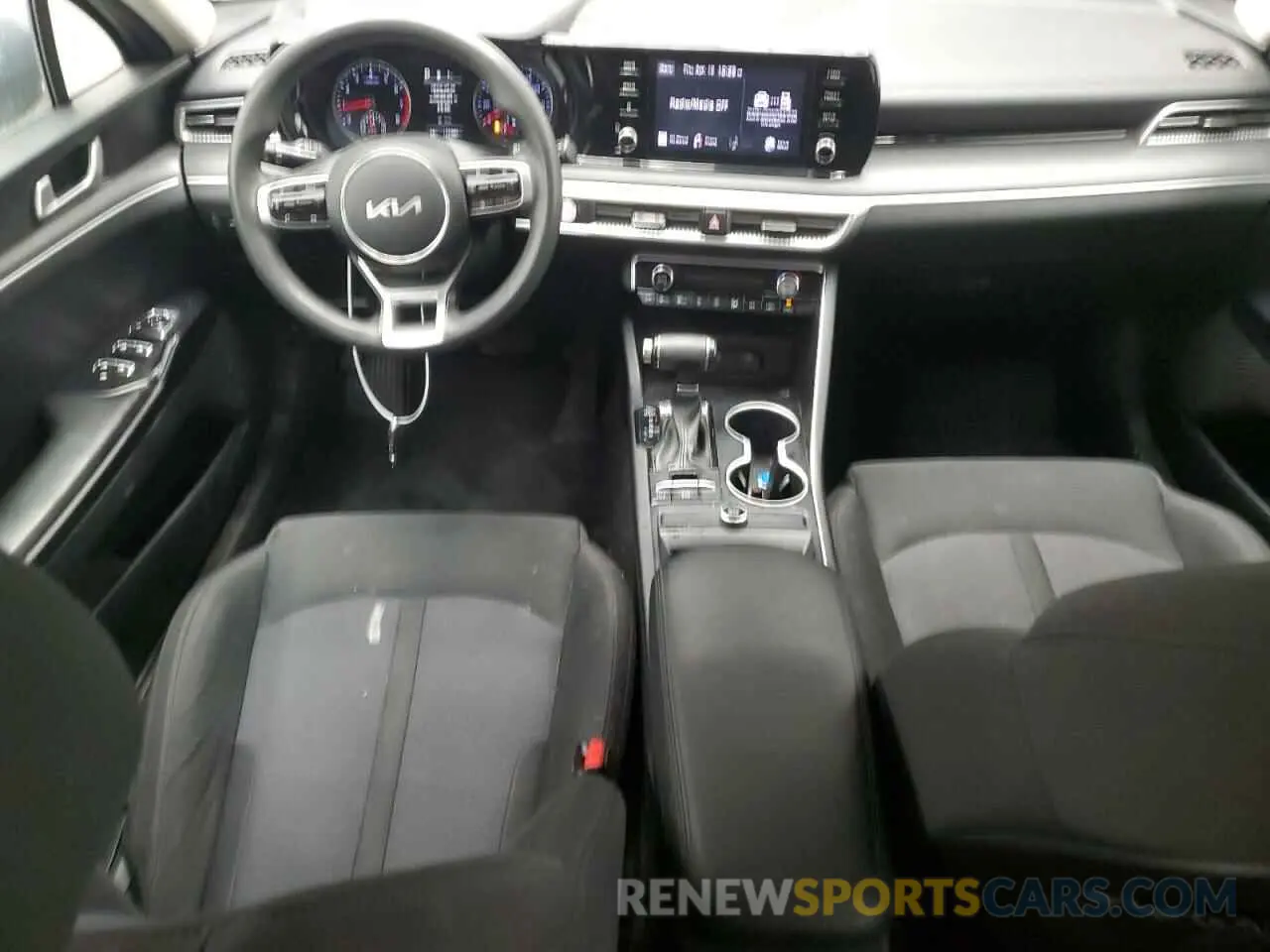 8 fotografías del automóvil dañado 5XXG14J29NG144400 KIA K5 2022