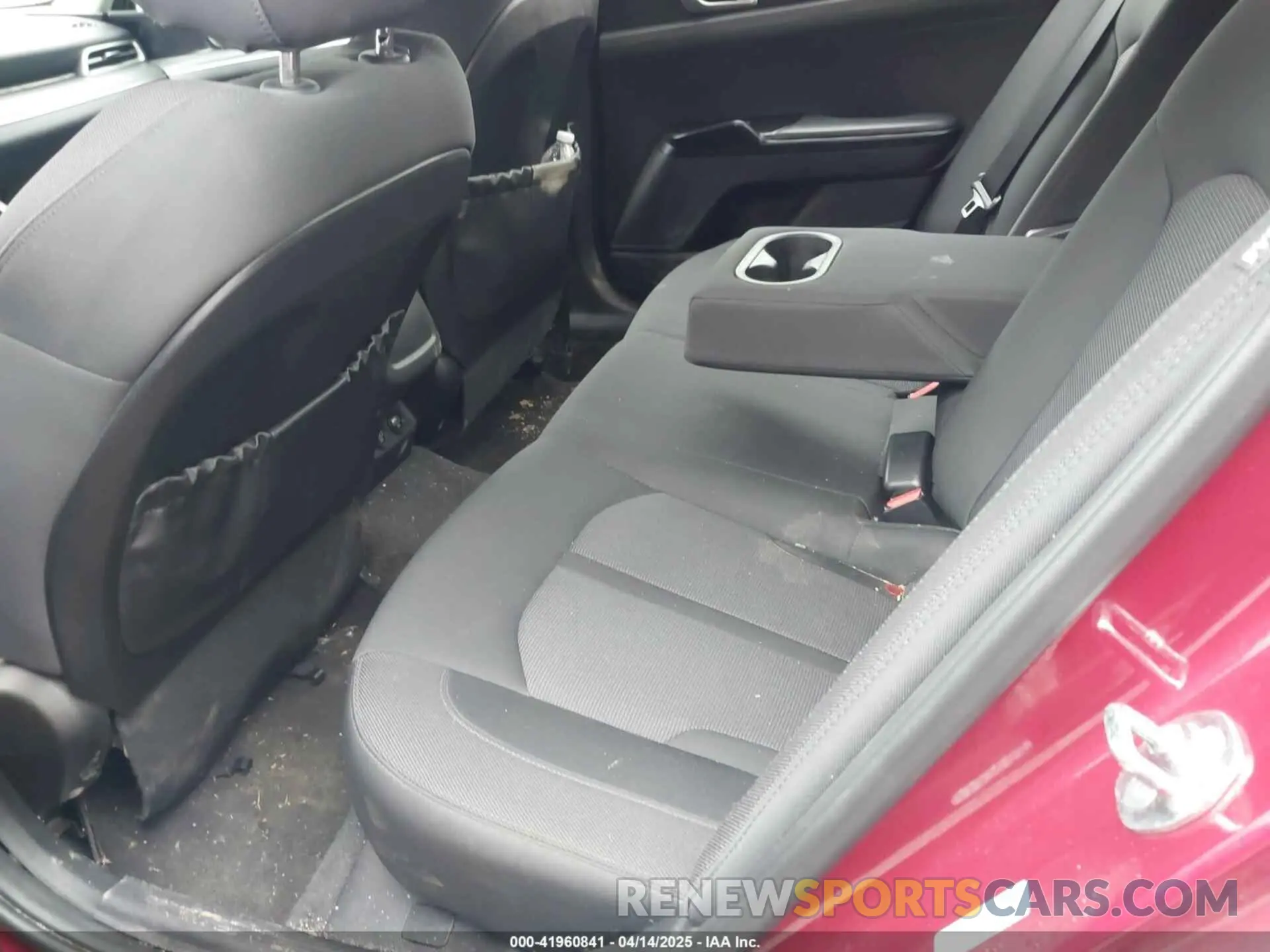 8 fotografías del automóvil dañado 5XXG14J2XNG103712 KIA K5 2022