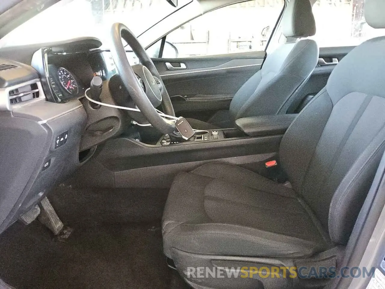 7 fotografías del automóvil dañado 5XXG14J2XNG138671 KIA K5 2022