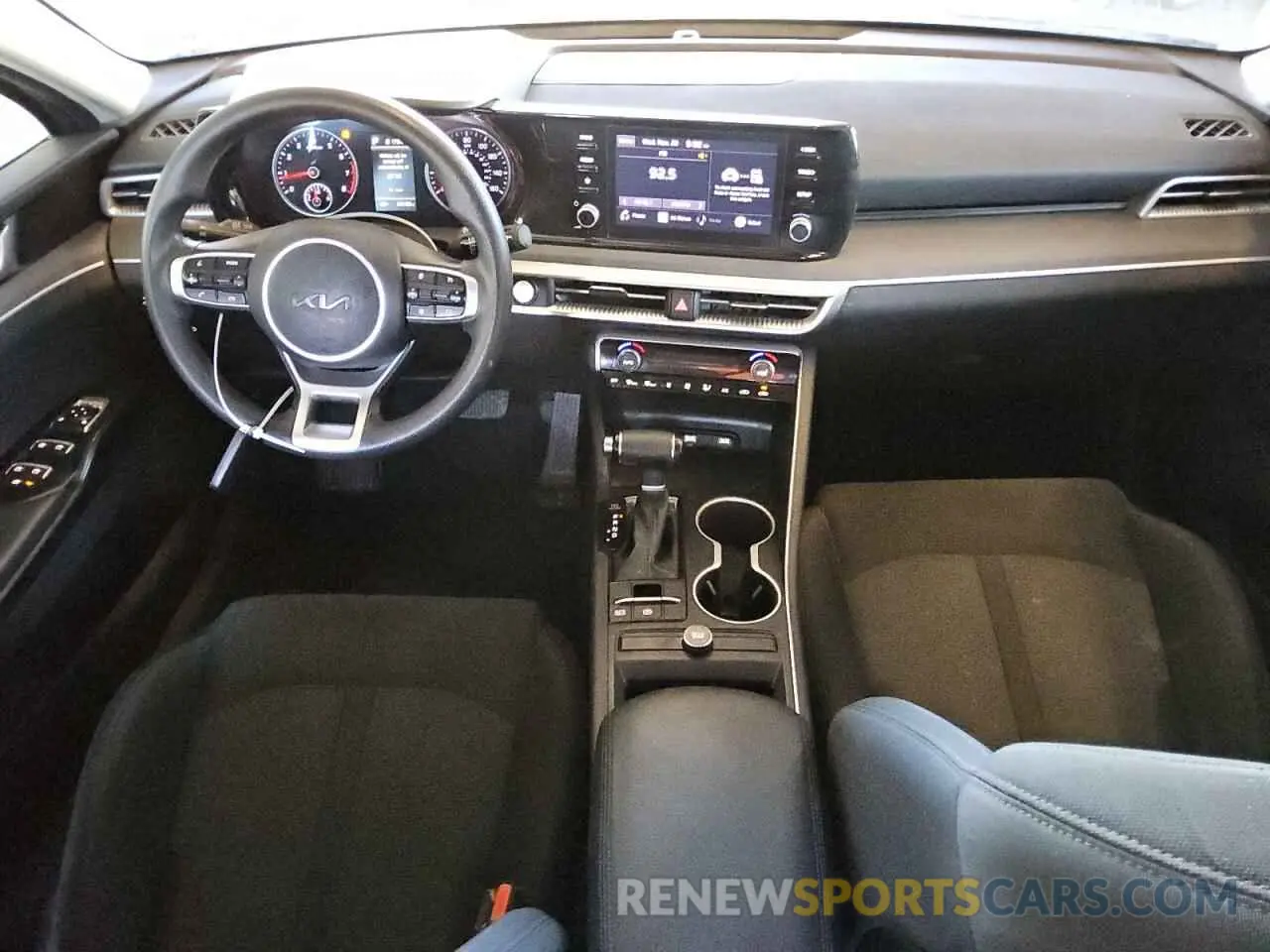 8 fotografías del automóvil dañado 5XXG14J2XNG138671 KIA K5 2022