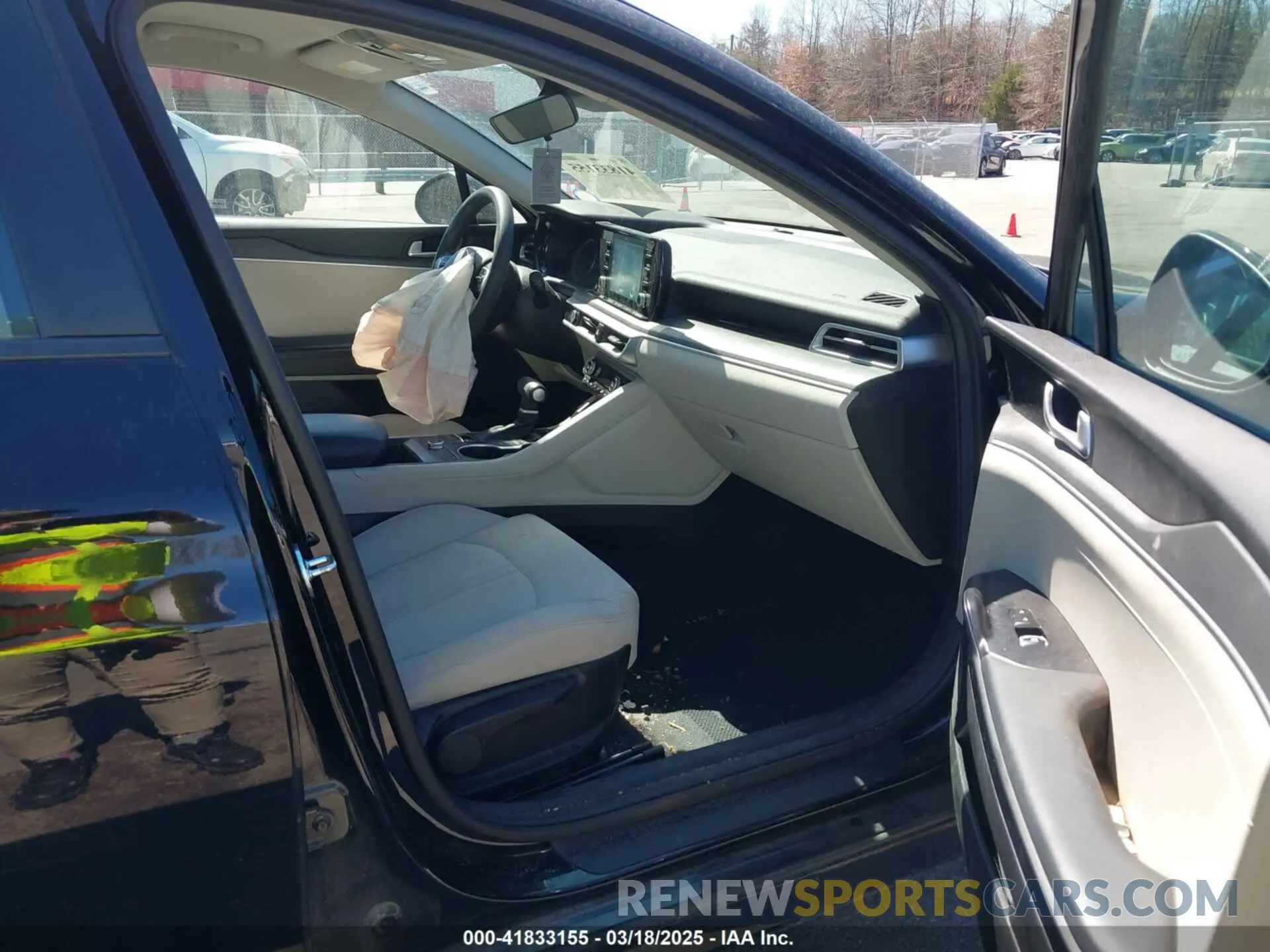 5 fotografías del automóvil dañado 5XXG14J2XNG139643 KIA K5 2022