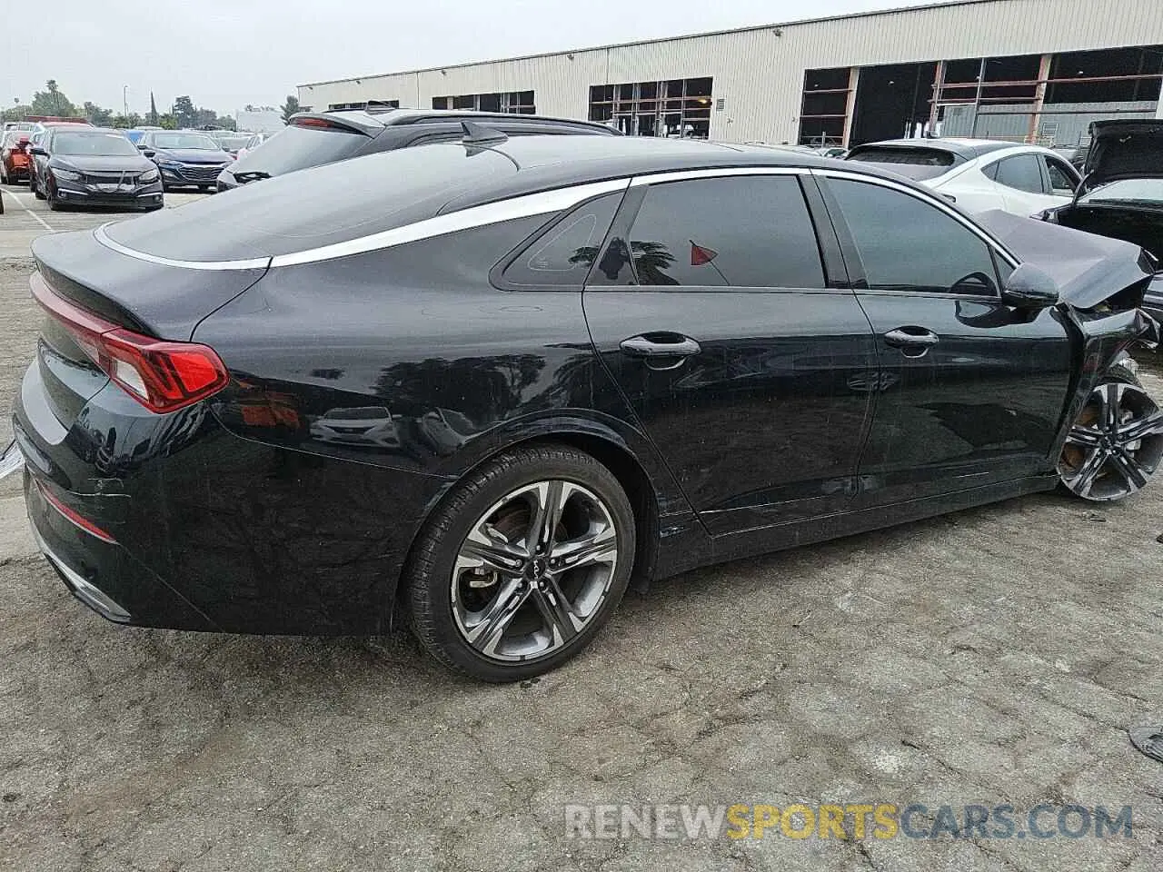 3 fotografías del automóvil dañado 5XXG34J20NG089992 KIA K5 2022