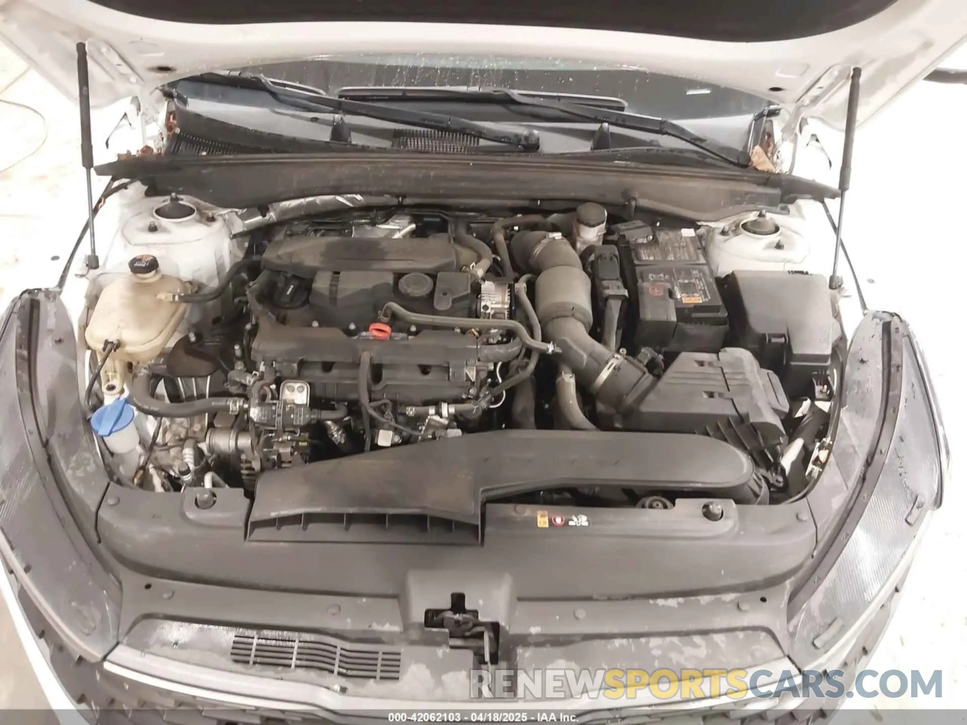 10 fotografías del automóvil dañado 5XXG34J21NG146670 KIA K5 2022