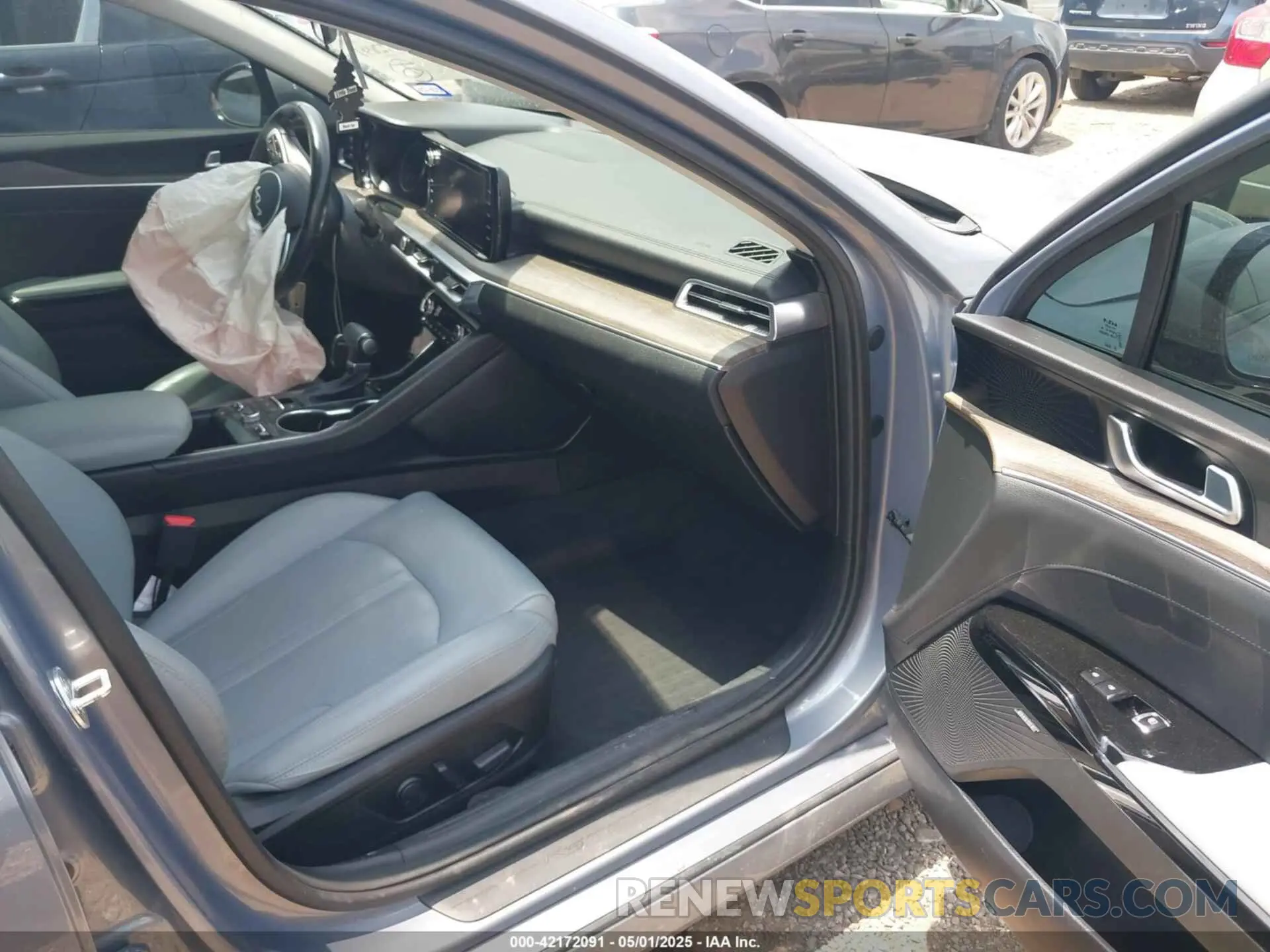 5 fotografías del automóvil dañado 5XXG34J21NG151822 KIA K5 2022