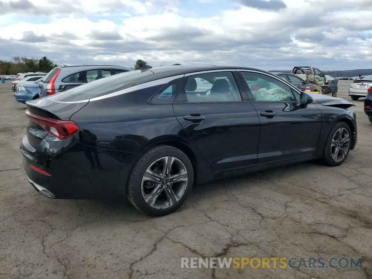3 fotografías del automóvil dañado 5XXG34J23NG148985 KIA K5 2022