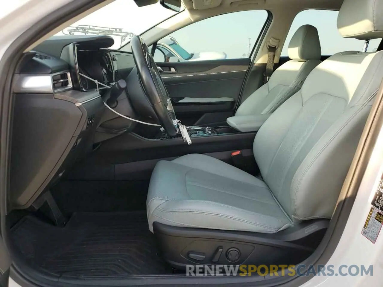 7 fotografías del automóvil dañado 5XXG34J28NG102830 KIA K5 2022