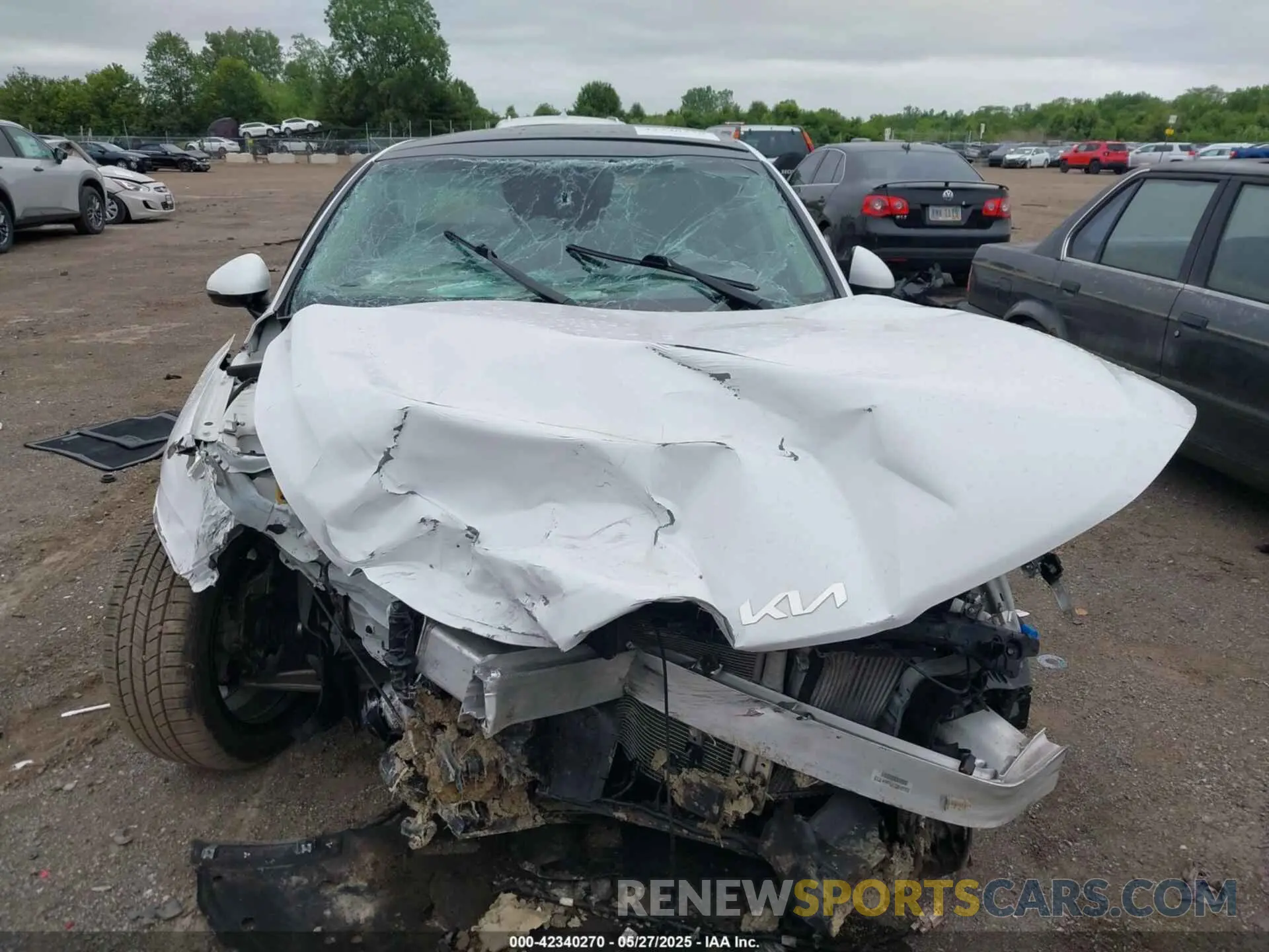12 fotografías del automóvil dañado 5XXG34J28NG105792 KIA K5 2022