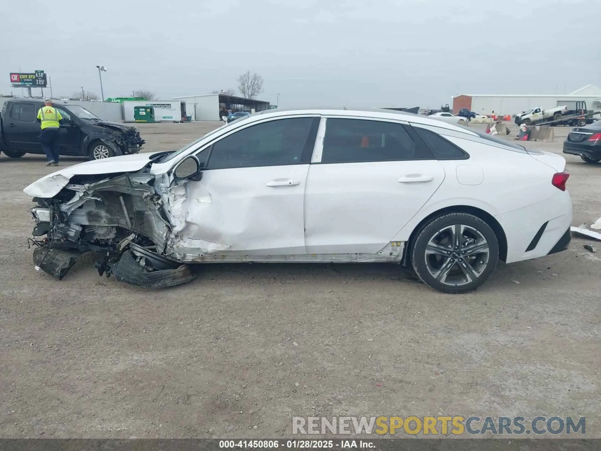15 fotografías del automóvil dañado 5XXG34J28NG123726 KIA K5 2022