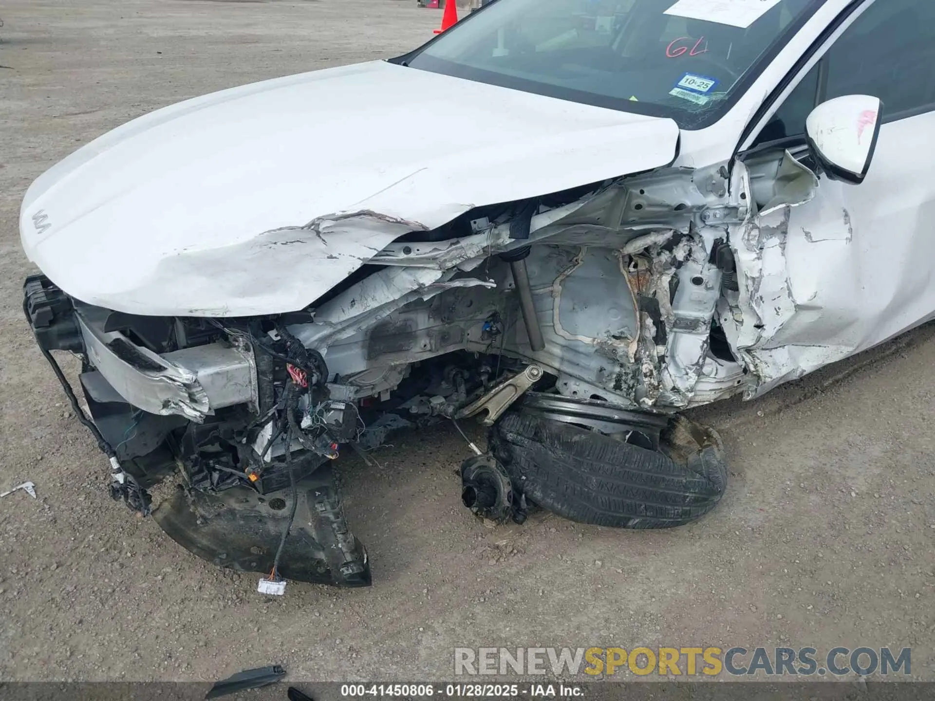 6 fotografías del automóvil dañado 5XXG34J28NG123726 KIA K5 2022