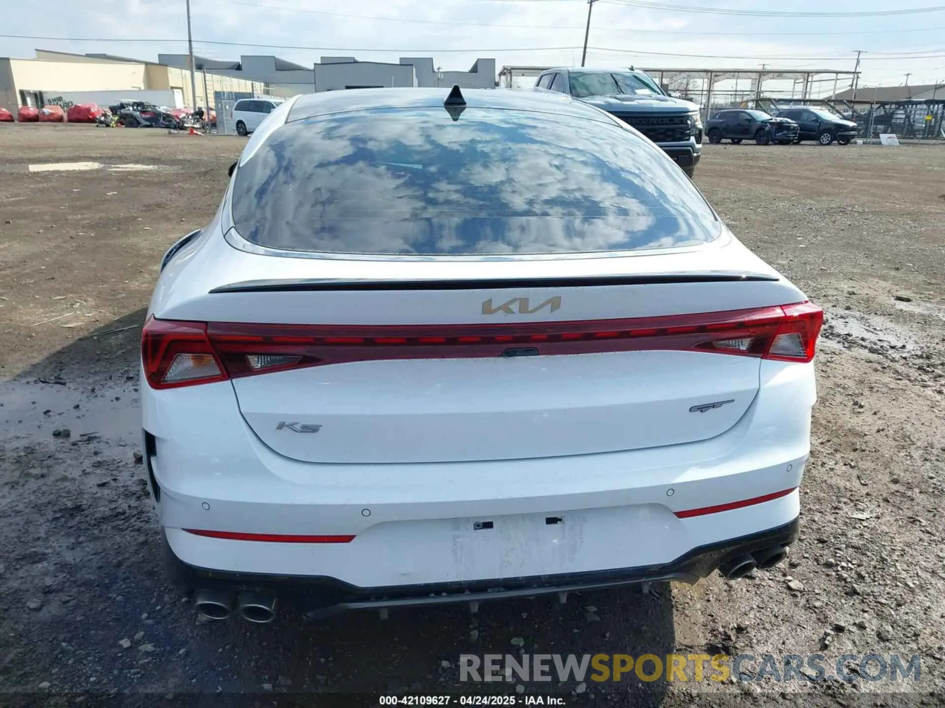 16 fotografías del automóvil dañado 5XXG44J80NG134348 KIA K5 2022
