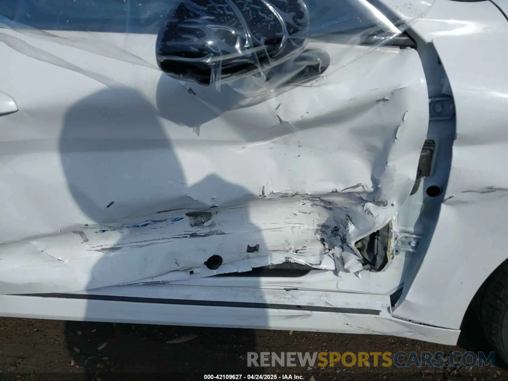 6 fotografías del automóvil dañado 5XXG44J80NG134348 KIA K5 2022