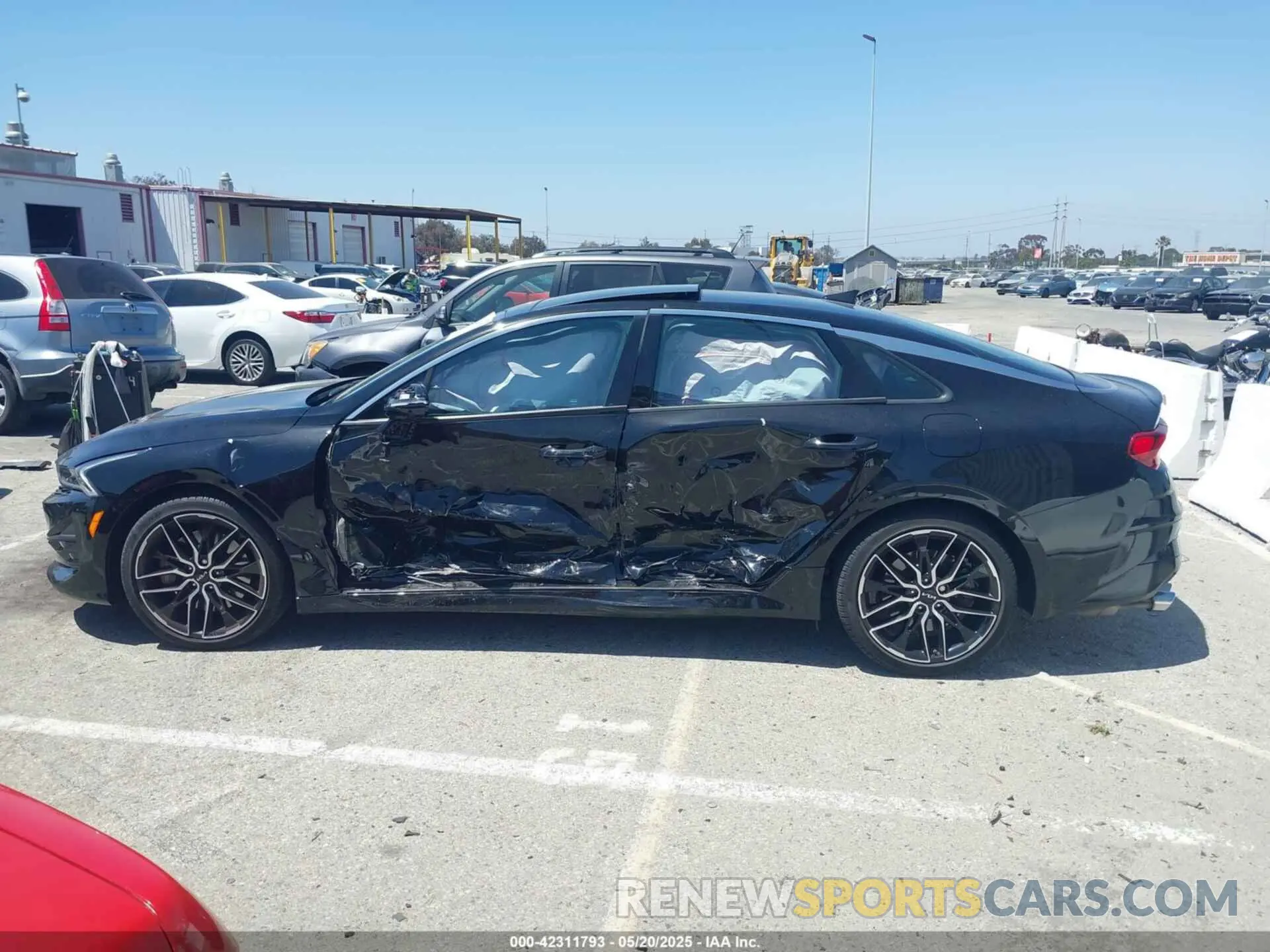 13 fotografías del automóvil dañado 5XXG44J8XNG134258 KIA K5 2022