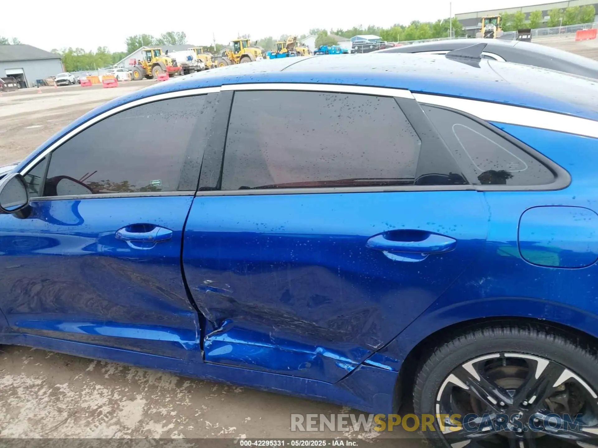 14 fotografías del automóvil dañado 5XXG64J20NG099719 KIA K5 2022