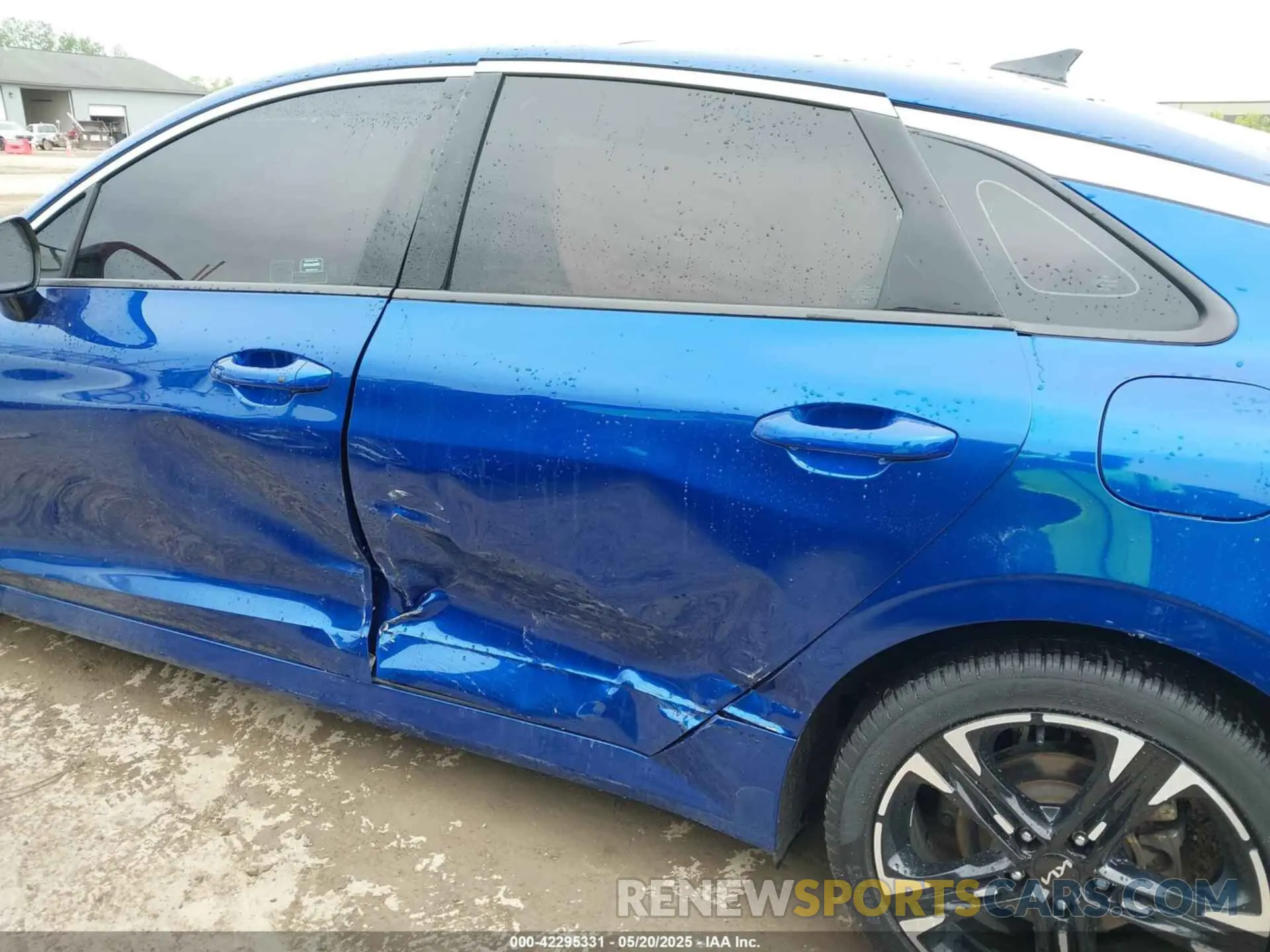 6 fotografías del automóvil dañado 5XXG64J20NG099719 KIA K5 2022