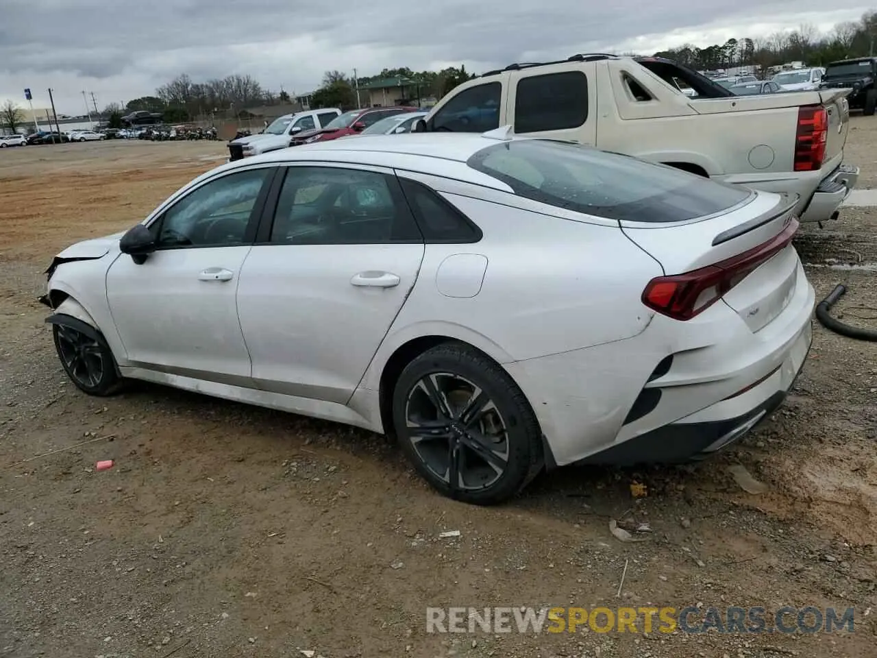 2 fotografías del automóvil dañado 5XXG64J20NG105356 KIA K5 2022