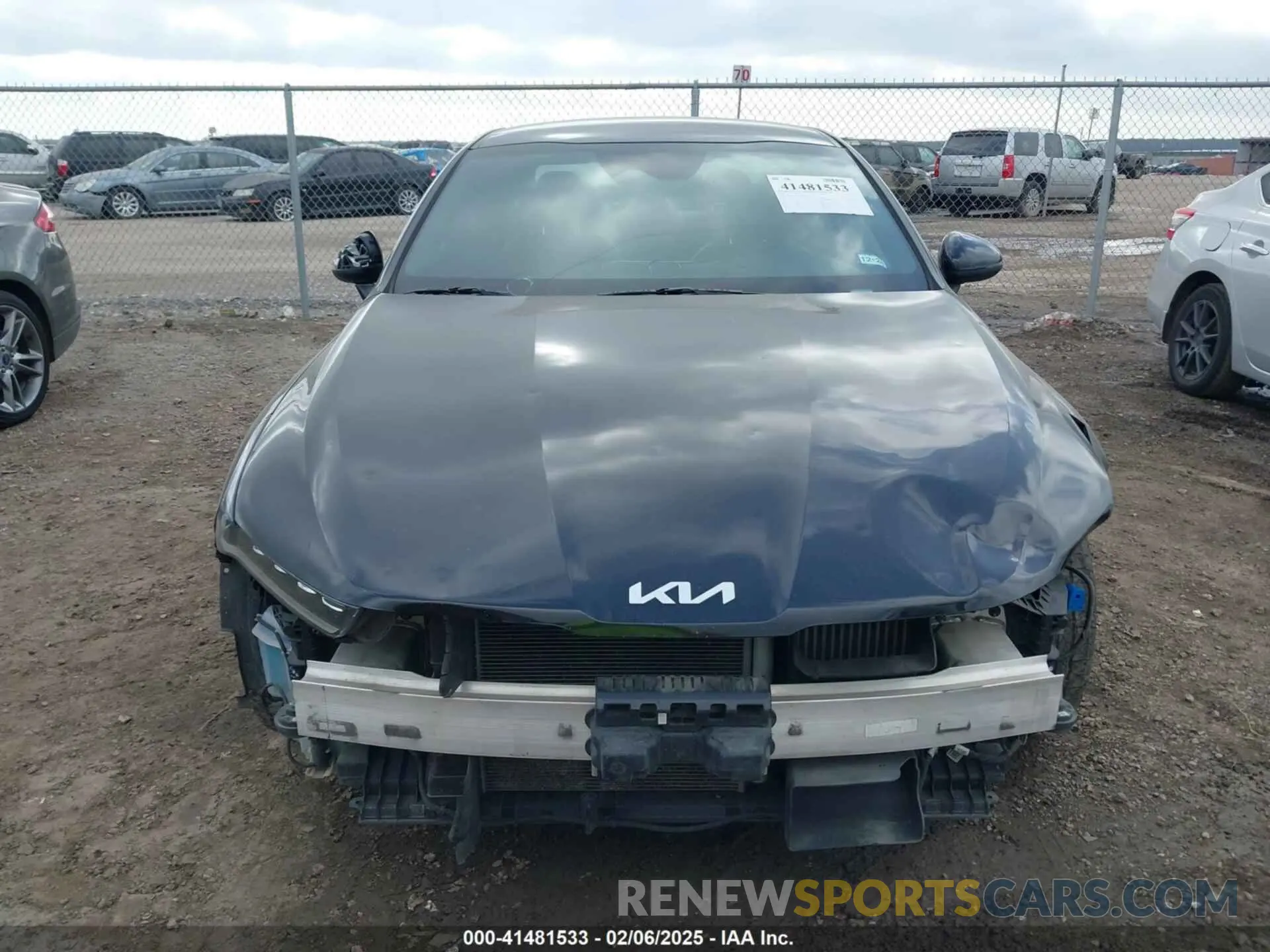 12 fotografías del automóvil dañado 5XXG64J20NG121427 KIA K5 2022