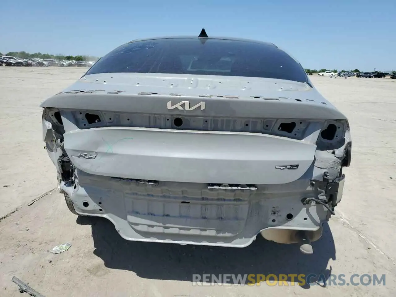 6 fotografías del automóvil dañado 5XXG64J20NG124358 KIA K5 2022