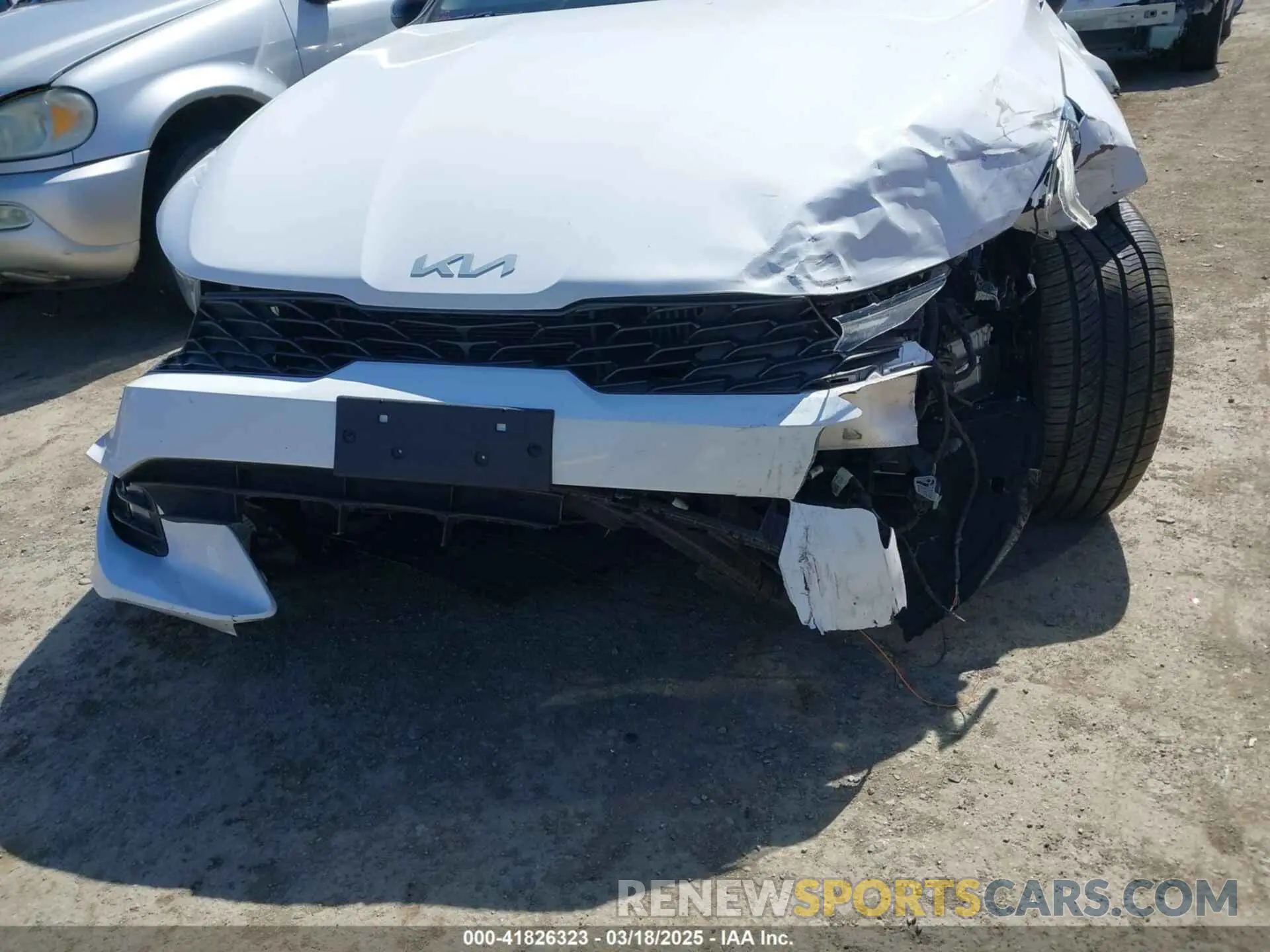18 fotografías del automóvil dañado 5XXG64J20NG142973 KIA K5 2022