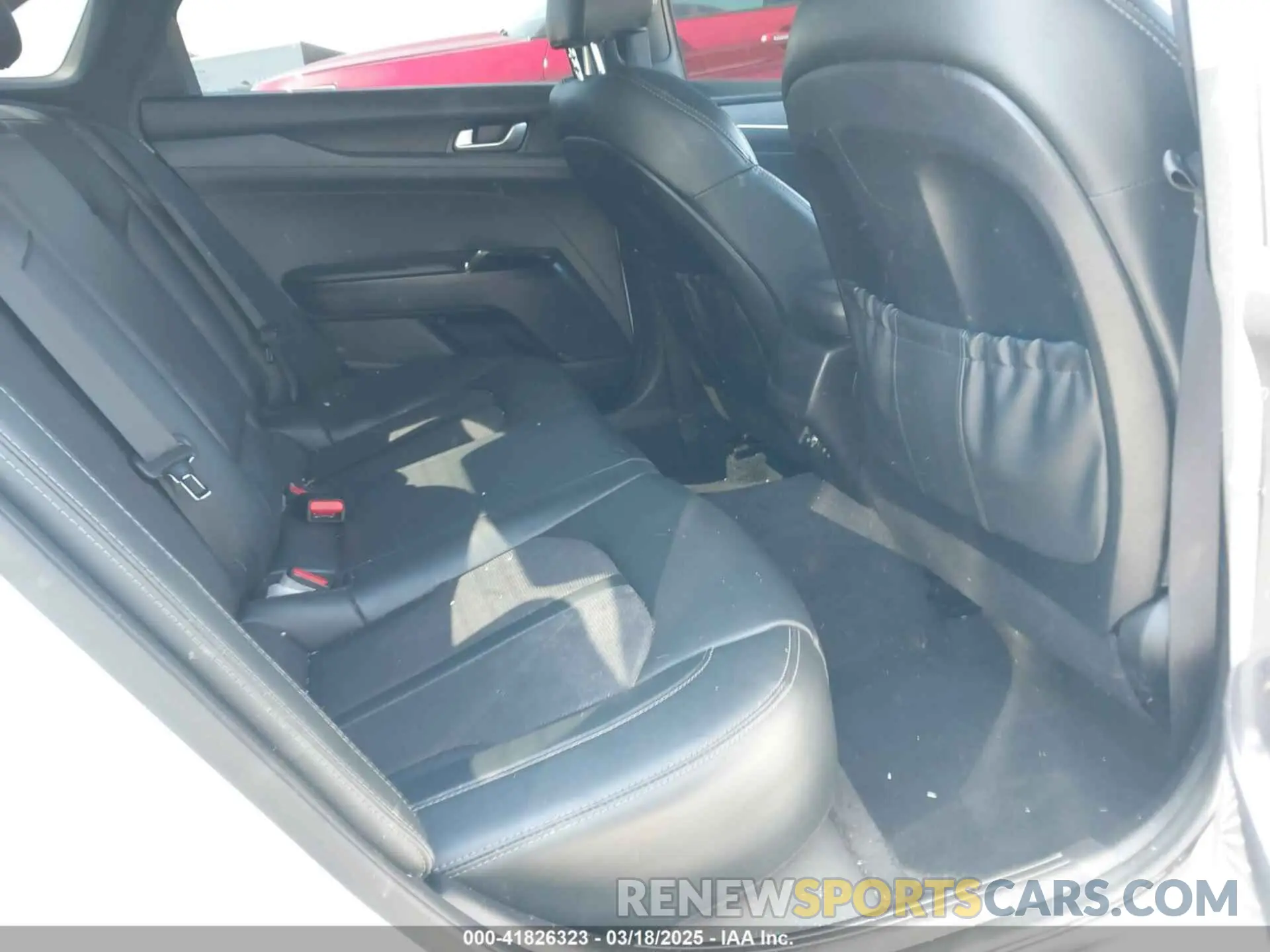 8 fotografías del automóvil dañado 5XXG64J20NG142973 KIA K5 2022