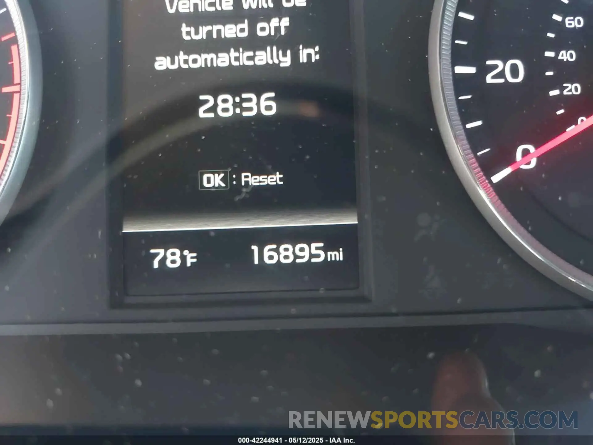 15 fotografías del automóvil dañado 5XXG64J20NG162561 KIA K5 2022
