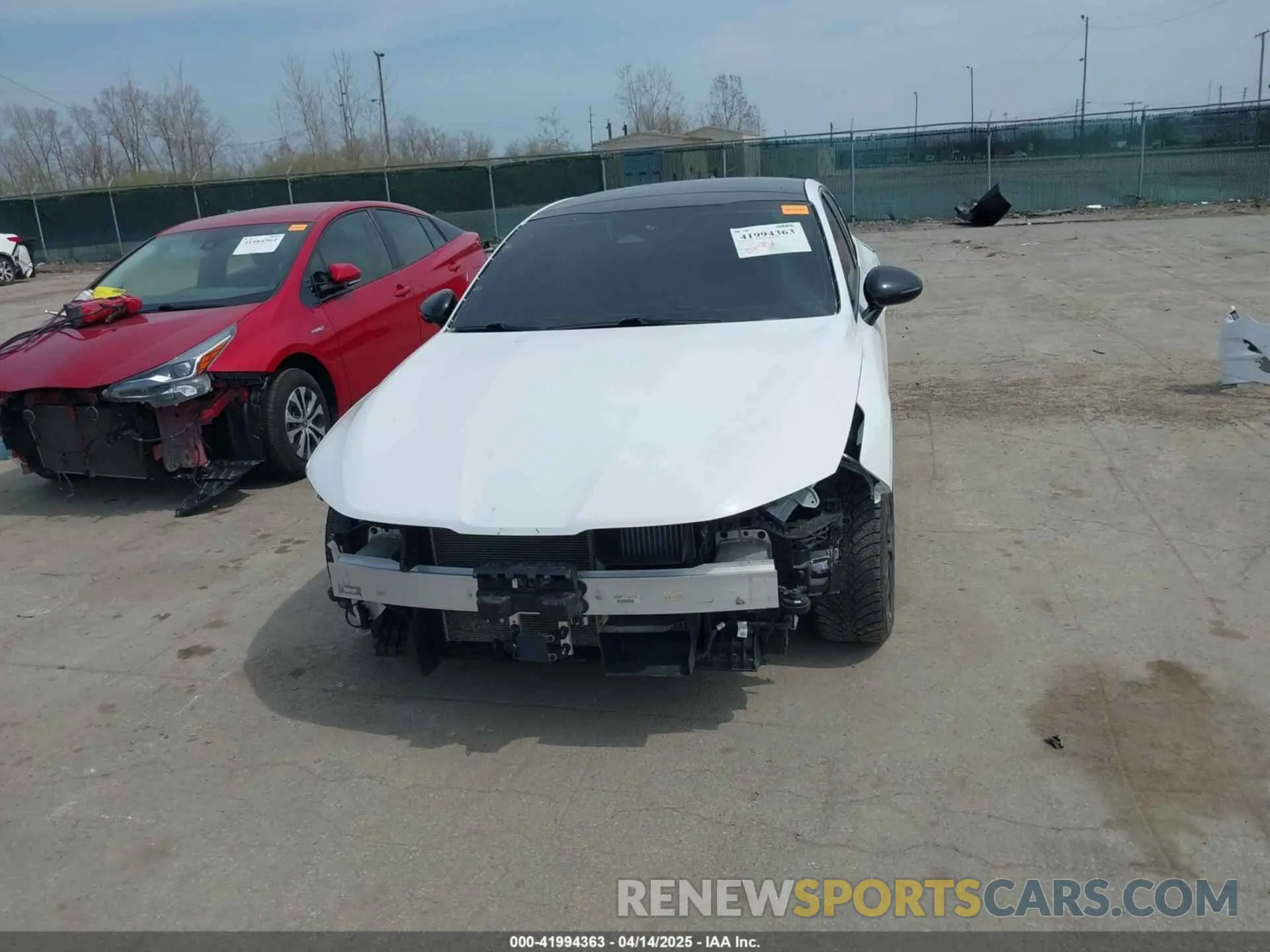 13 fotografías del automóvil dañado 5XXG64J21NG098563 KIA K5 2022