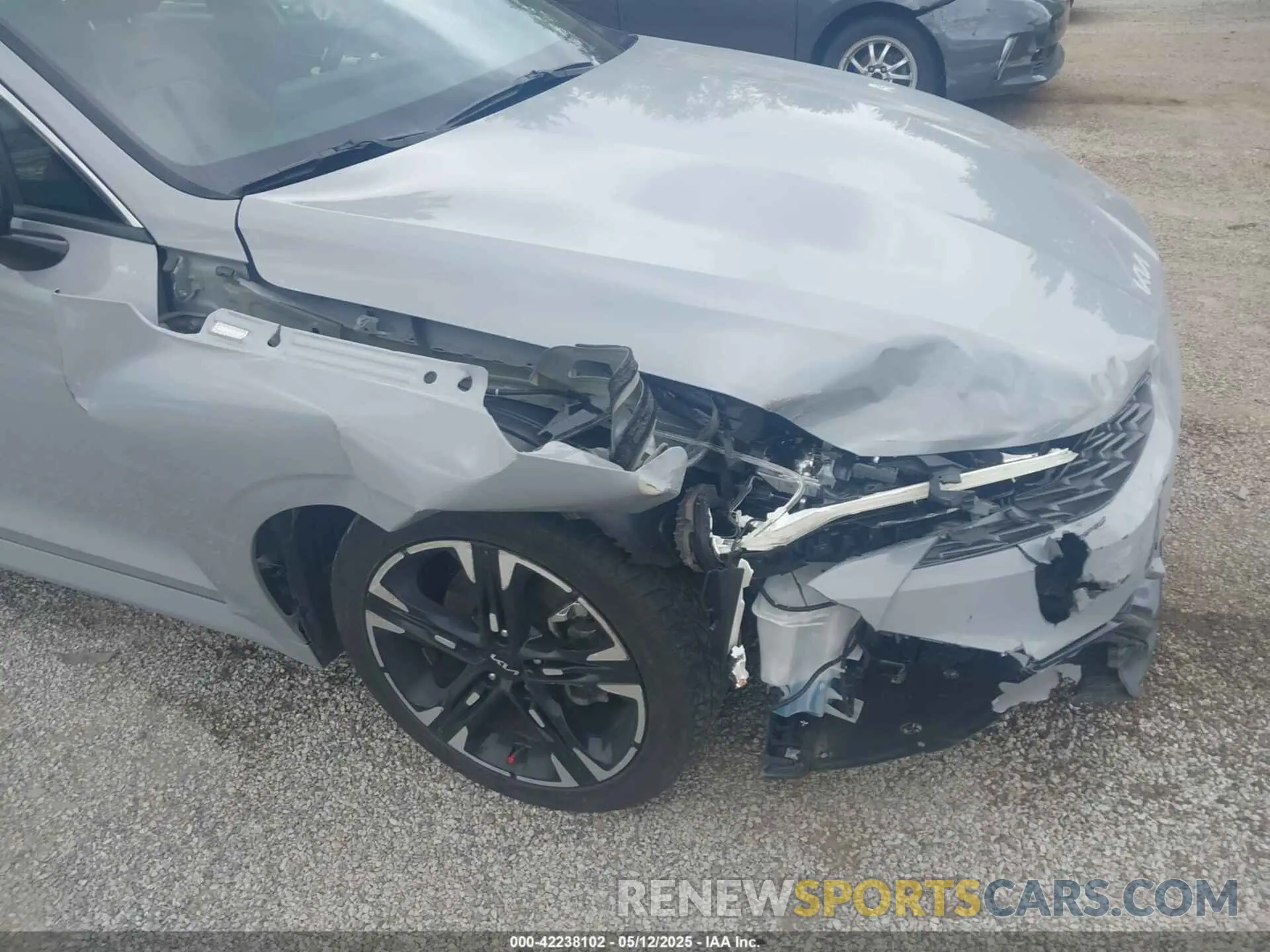 6 fotografías del automóvil dañado 5XXG64J21NG129181 KIA K5 2022