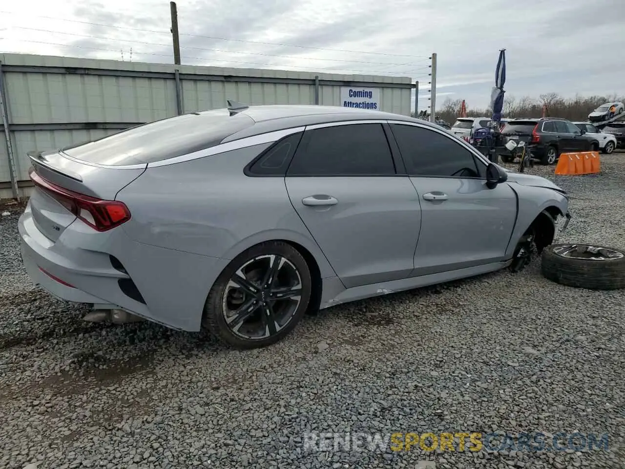 3 fotografías del automóvil dañado 5XXG64J21NG159572 KIA K5 2022