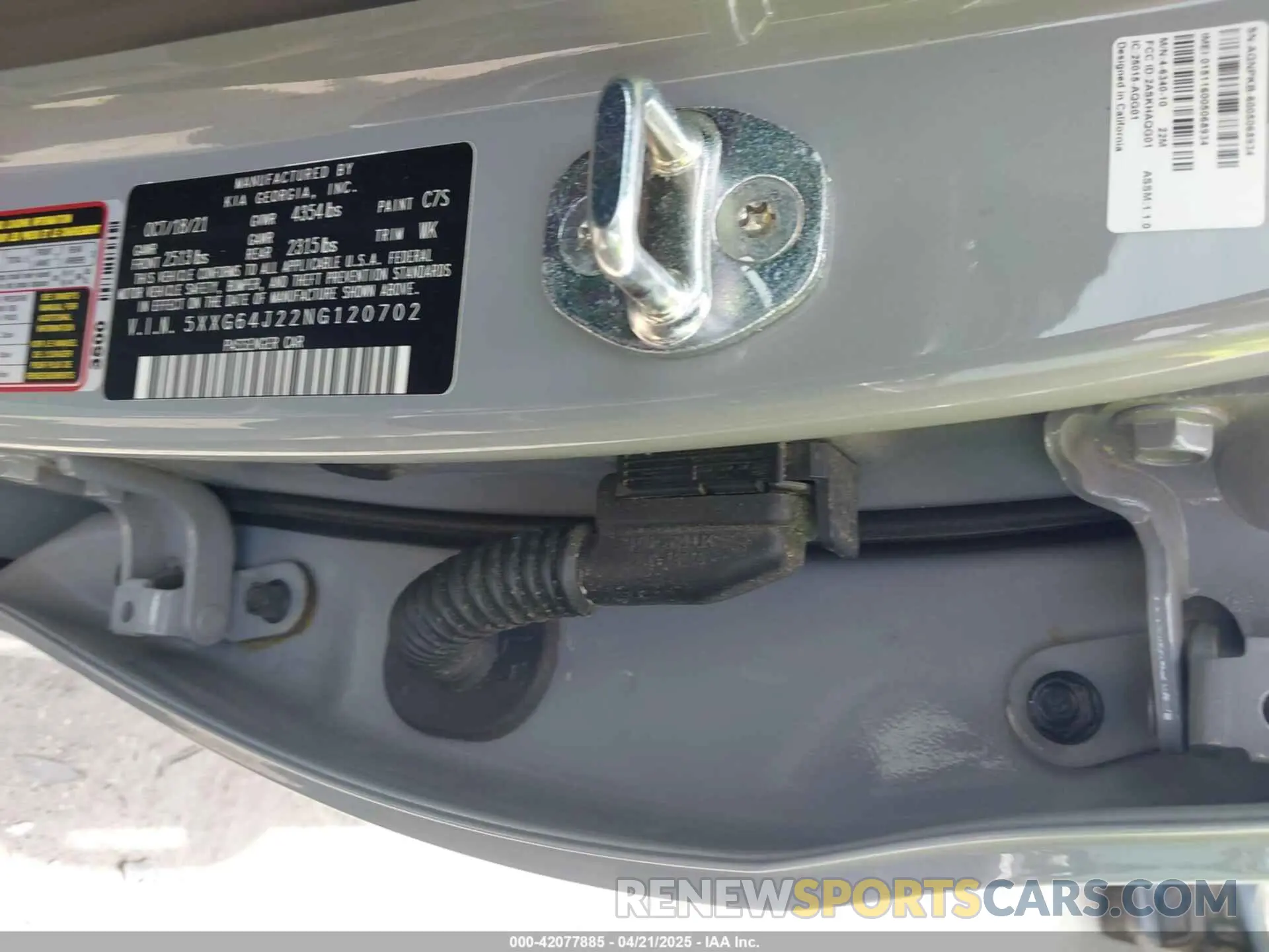 8 fotografías del automóvil dañado 5XXG64J22NG120702 KIA K5 2022