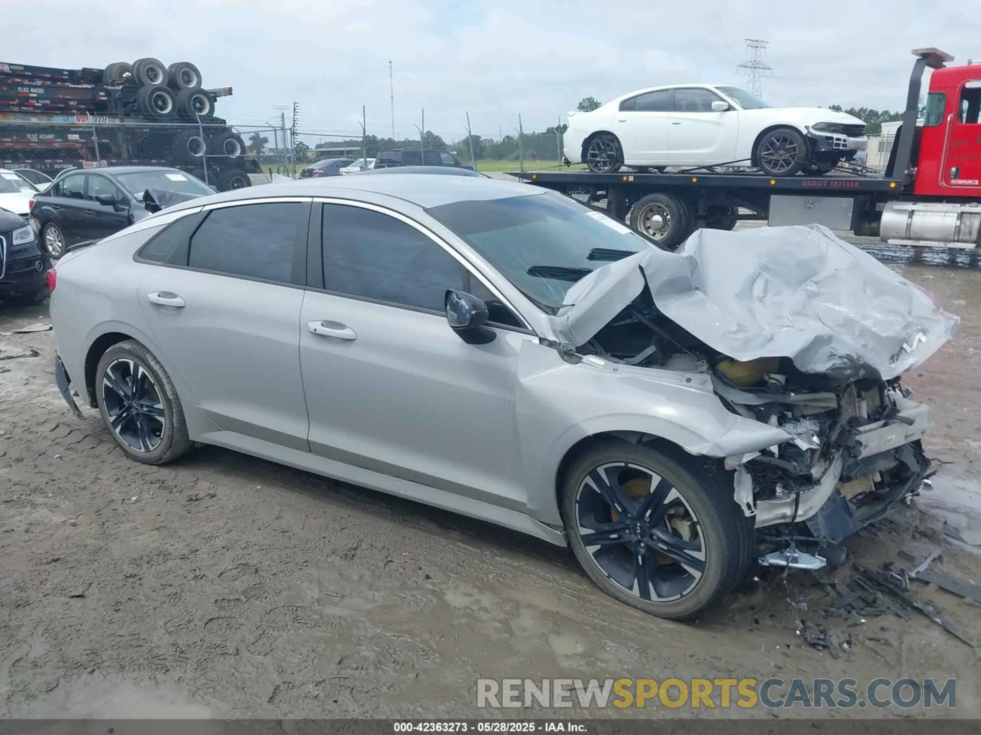 13 fotografías del automóvil dañado 5XXG64J22NG129352 KIA K5 2022