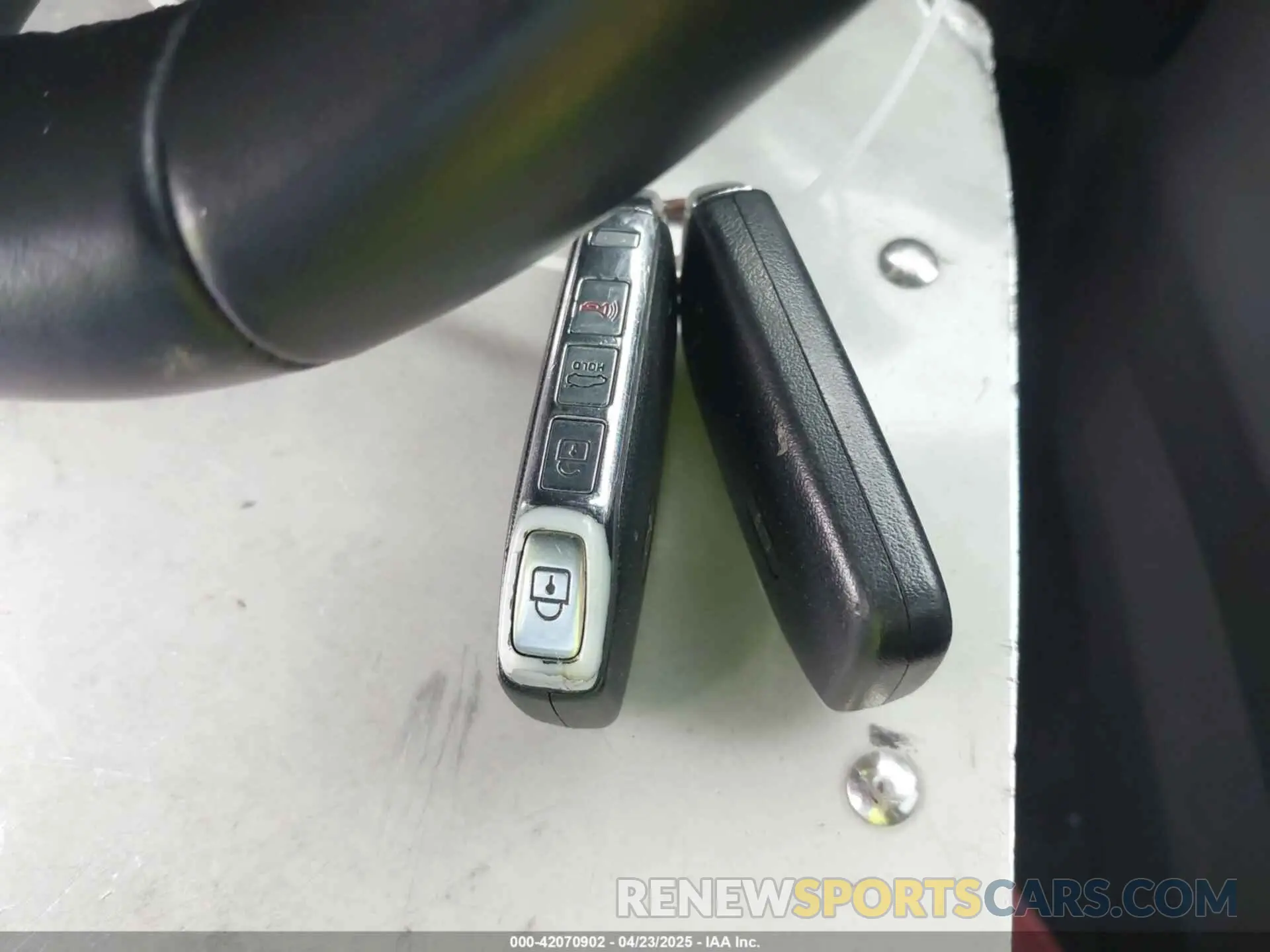 11 fotografías del automóvil dañado 5XXG64J22NG158351 KIA K5 2022