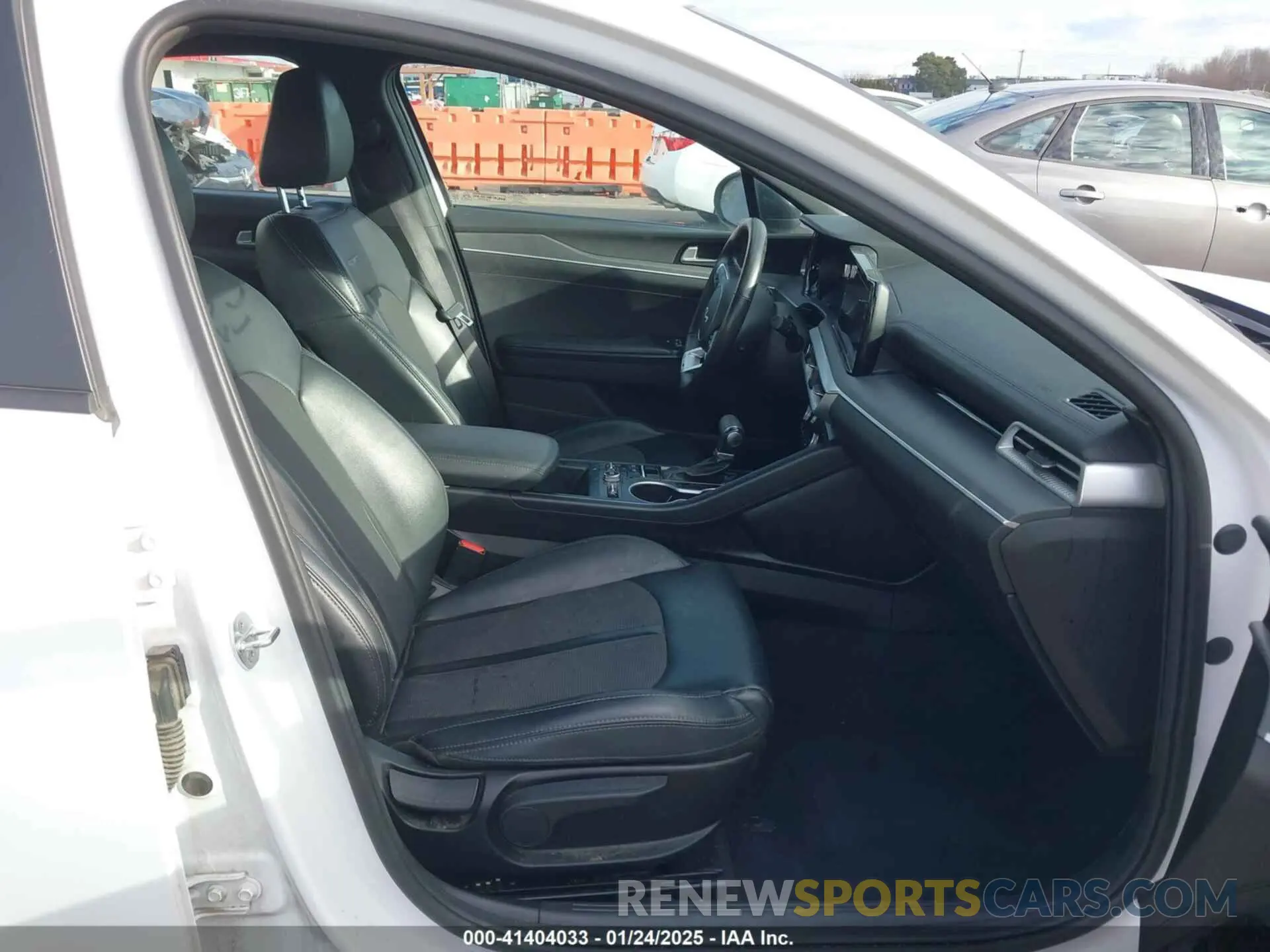 5 fotografías del automóvil dañado 5XXG64J23NG113032 KIA K5 2022