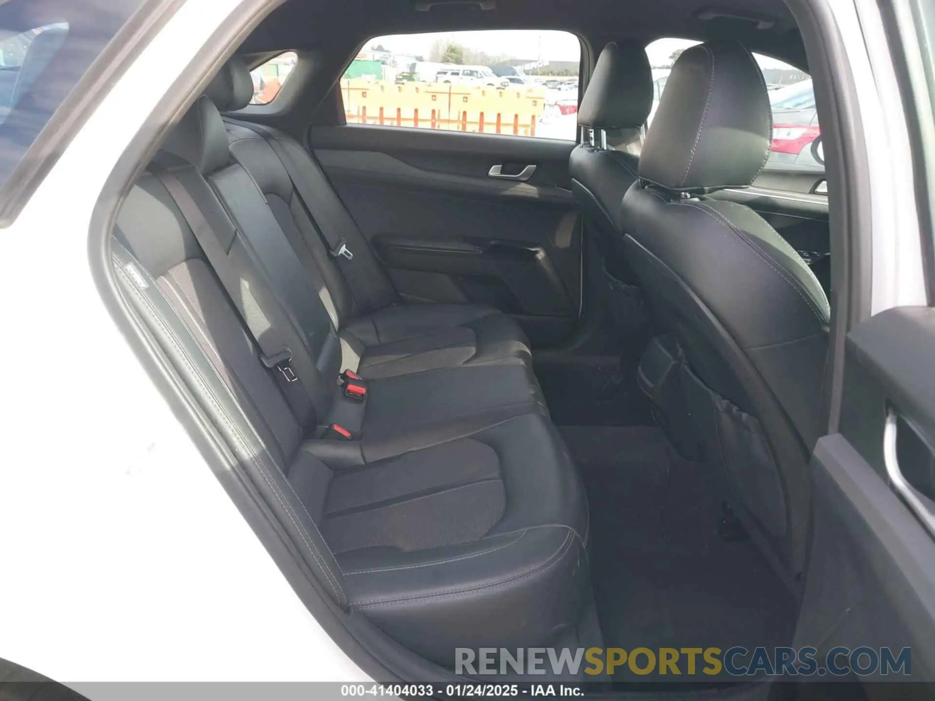 8 fotografías del automóvil dañado 5XXG64J23NG113032 KIA K5 2022